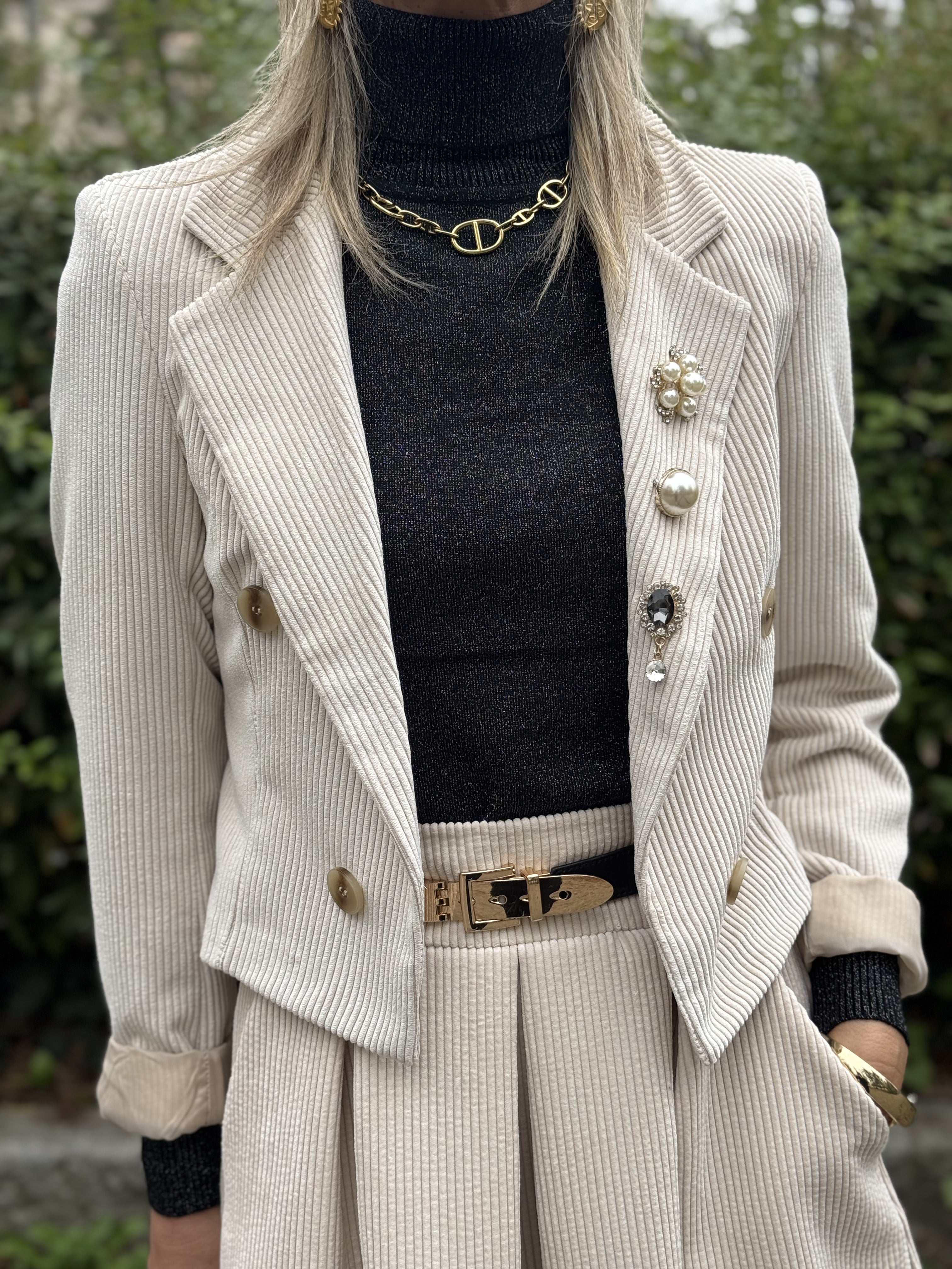 Outfit Velluto Panna · Blazer+Gonna+Dolcevita