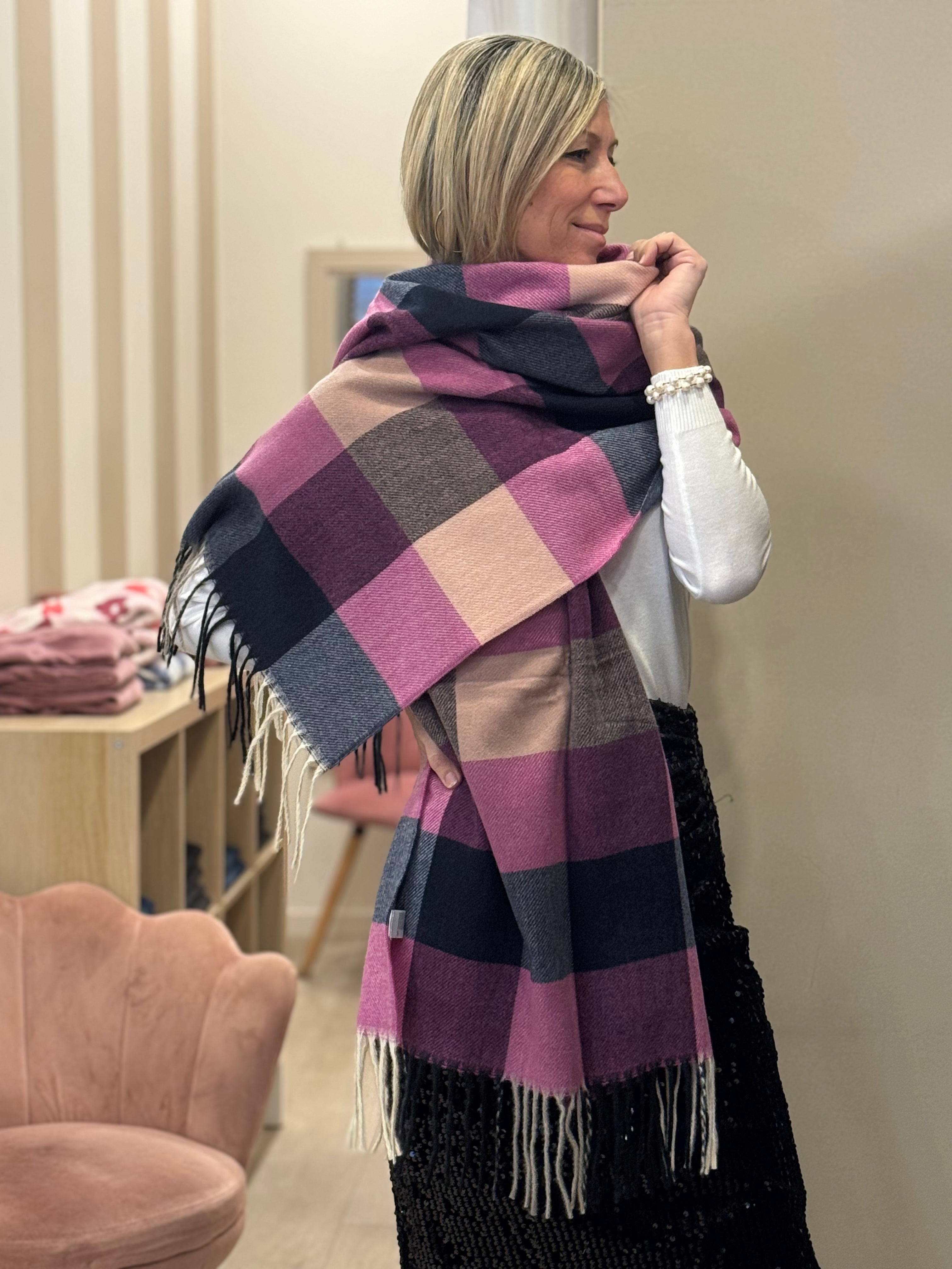 Sciarpa quadri adora