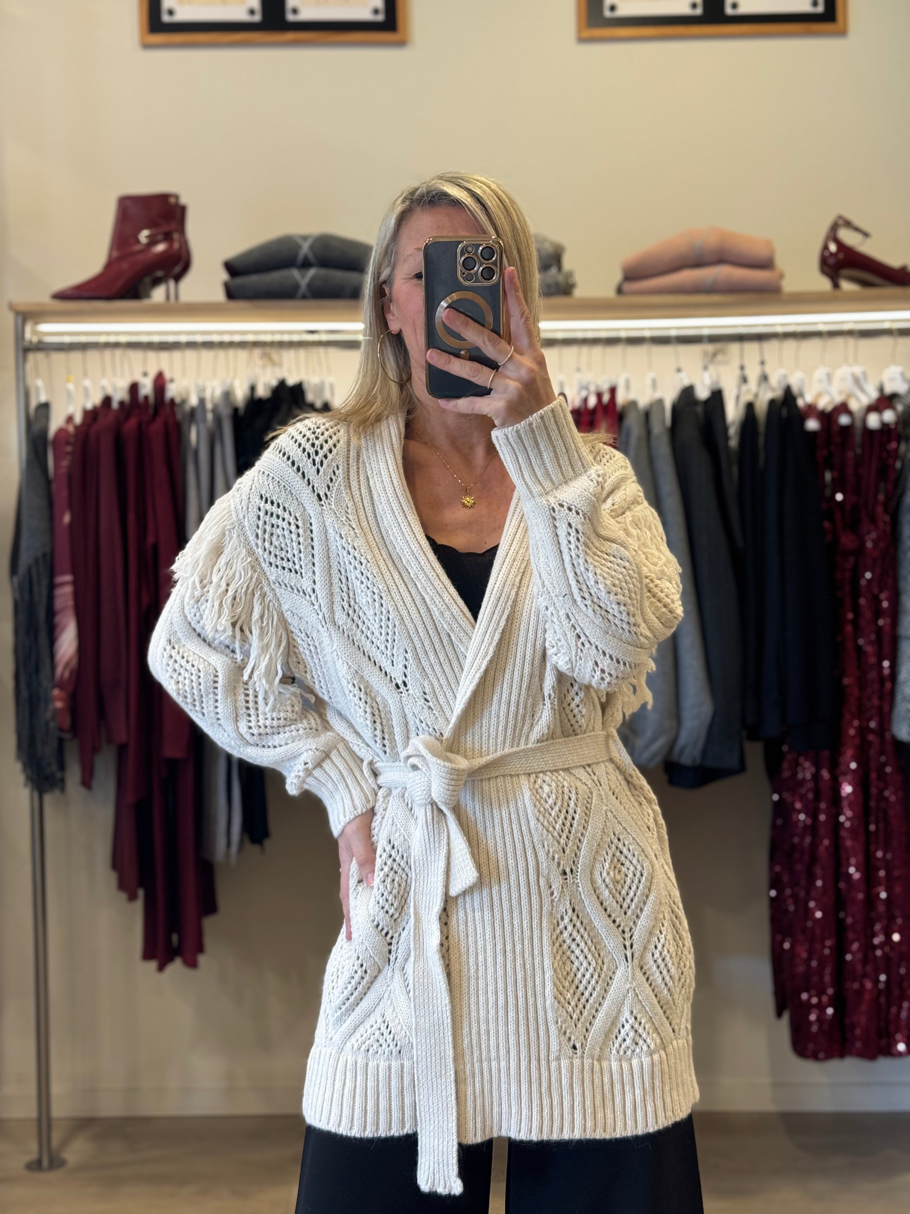 Cardigan traforato frange