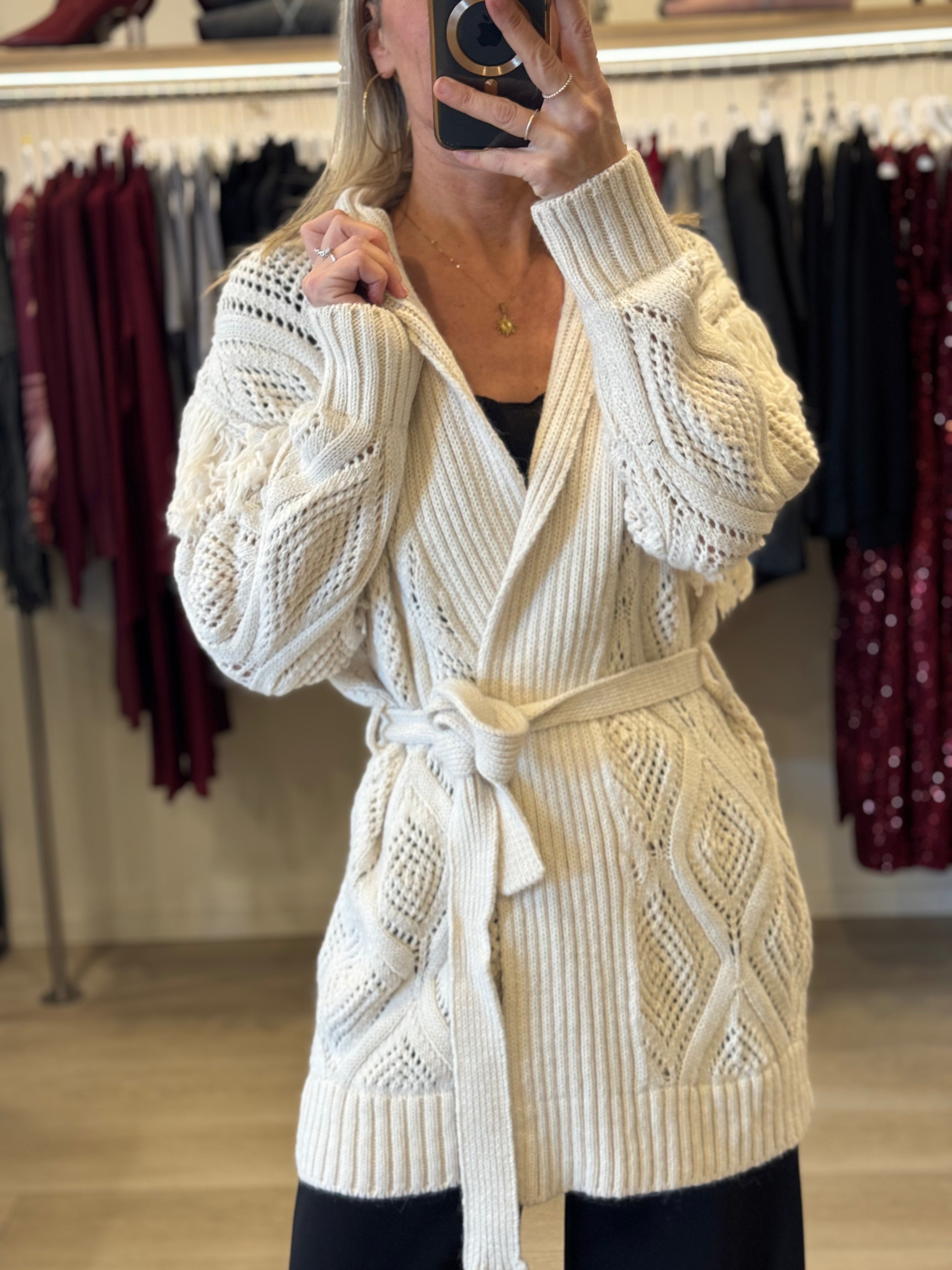 Cardigan traforato frange