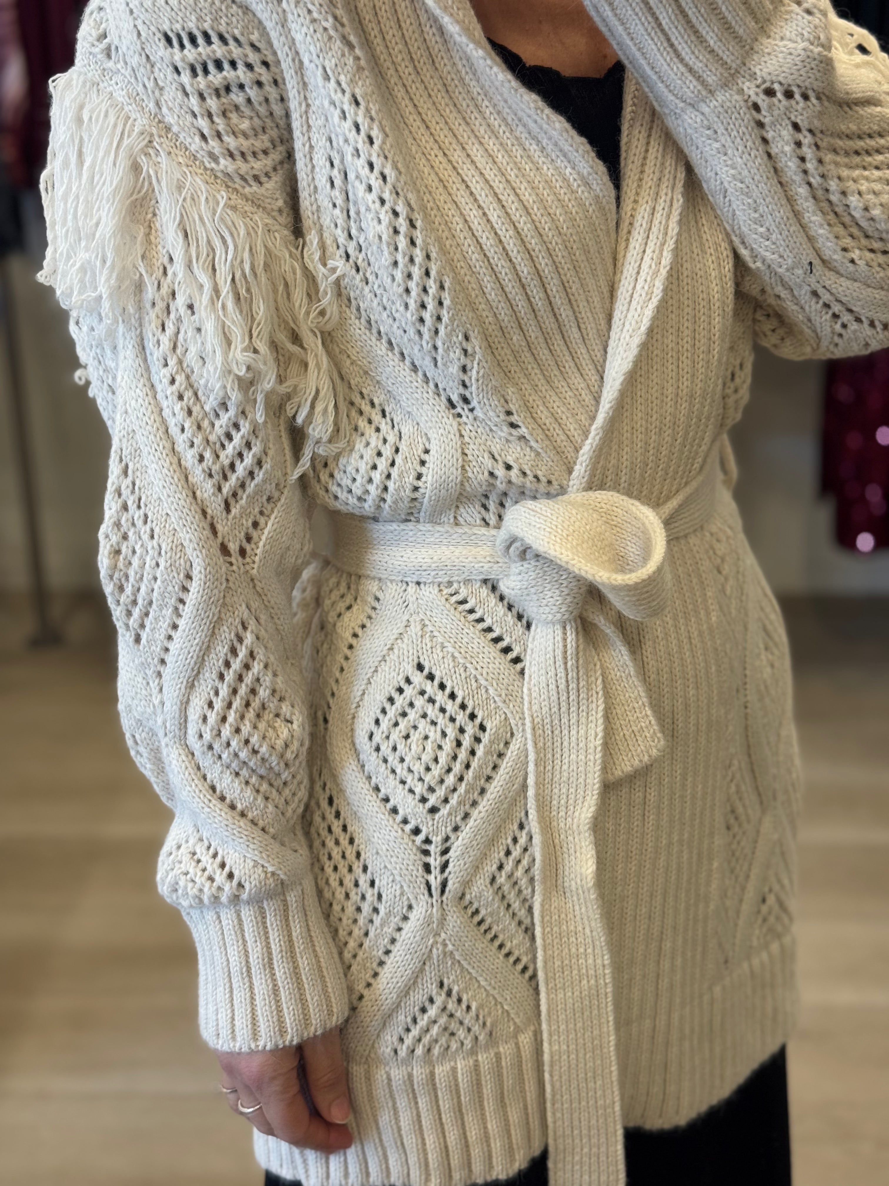 Cardigan traforato frange