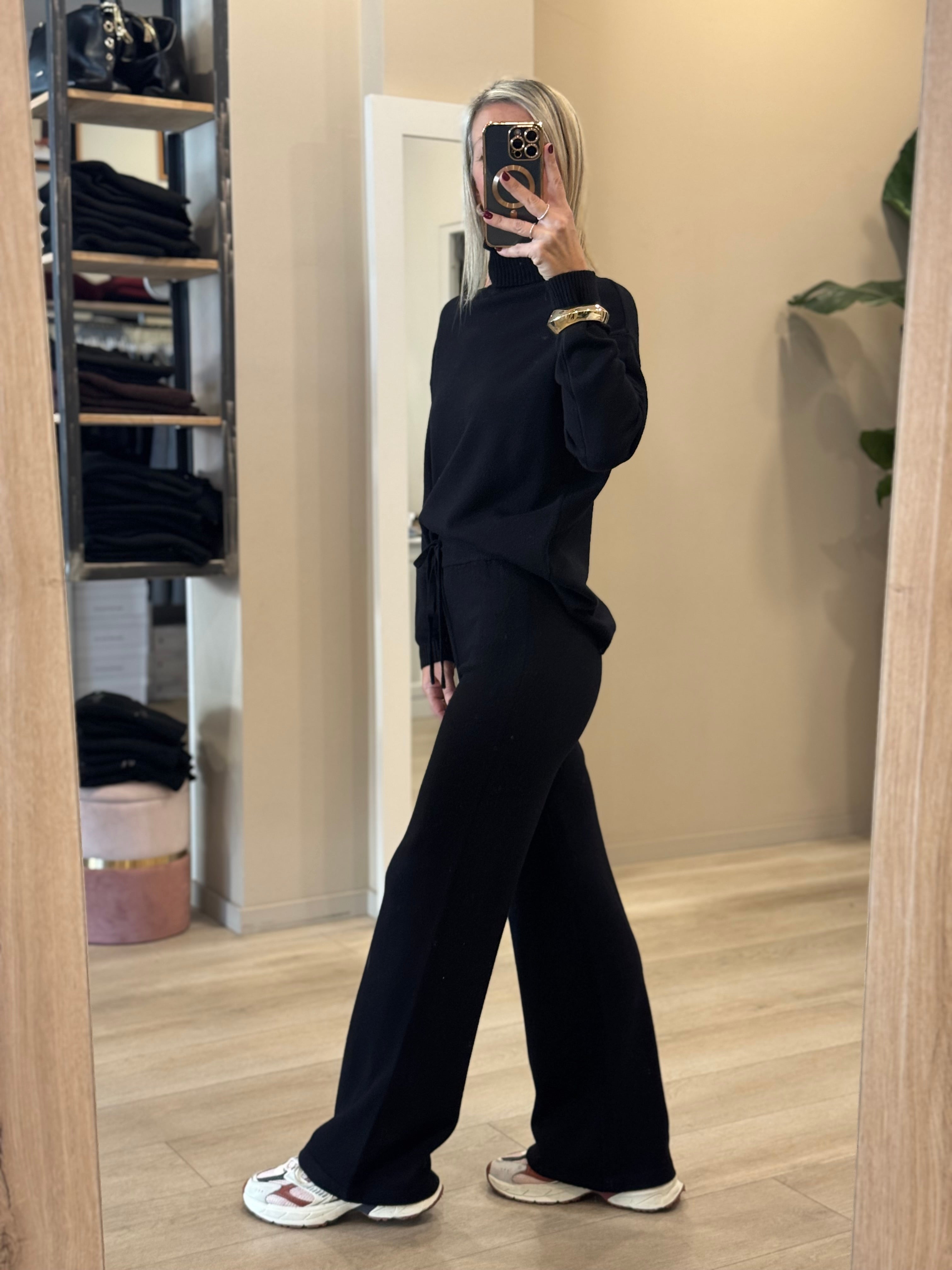 Coordinato in maglia dolcevita