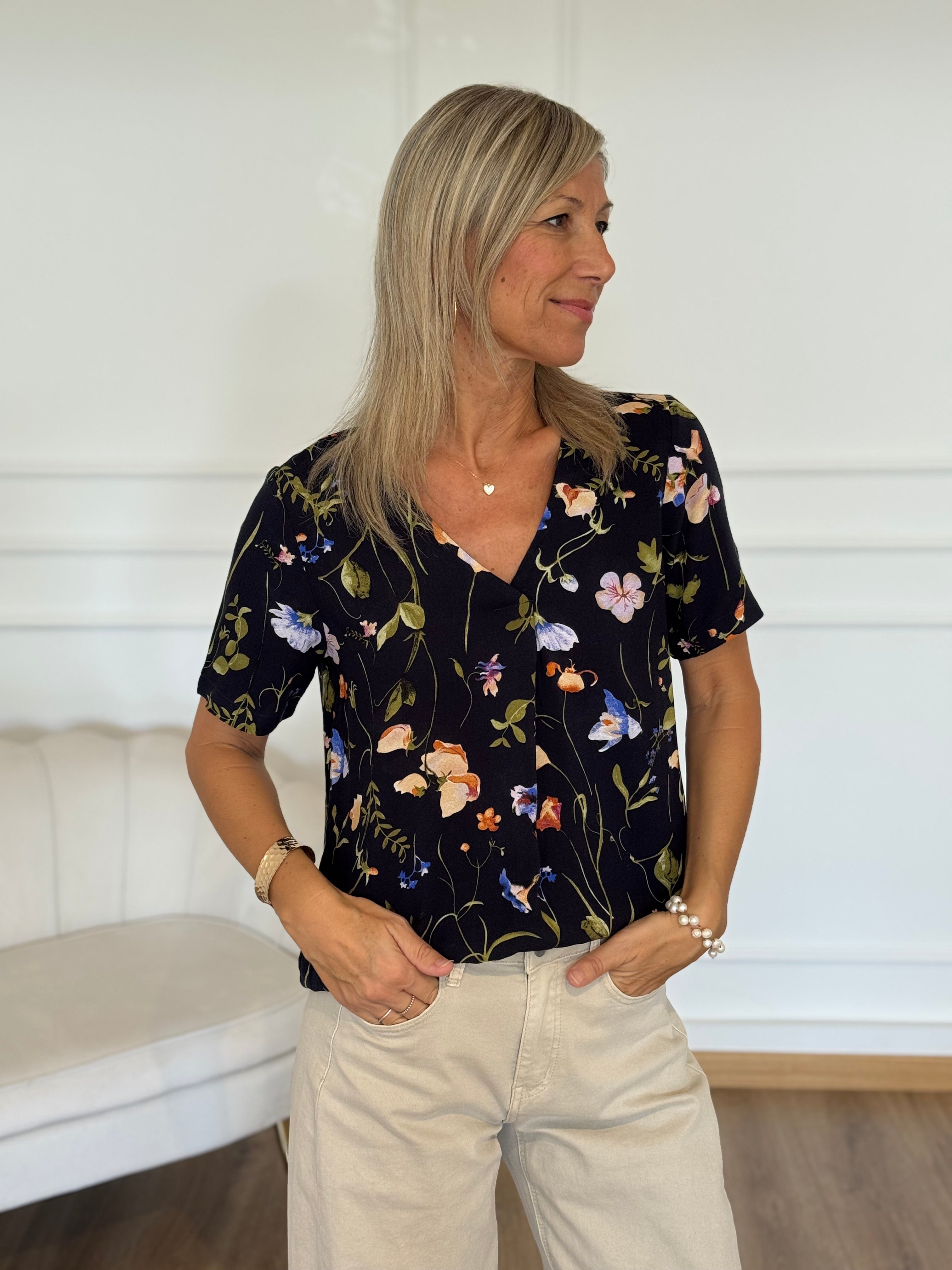 Blusa flora jdy