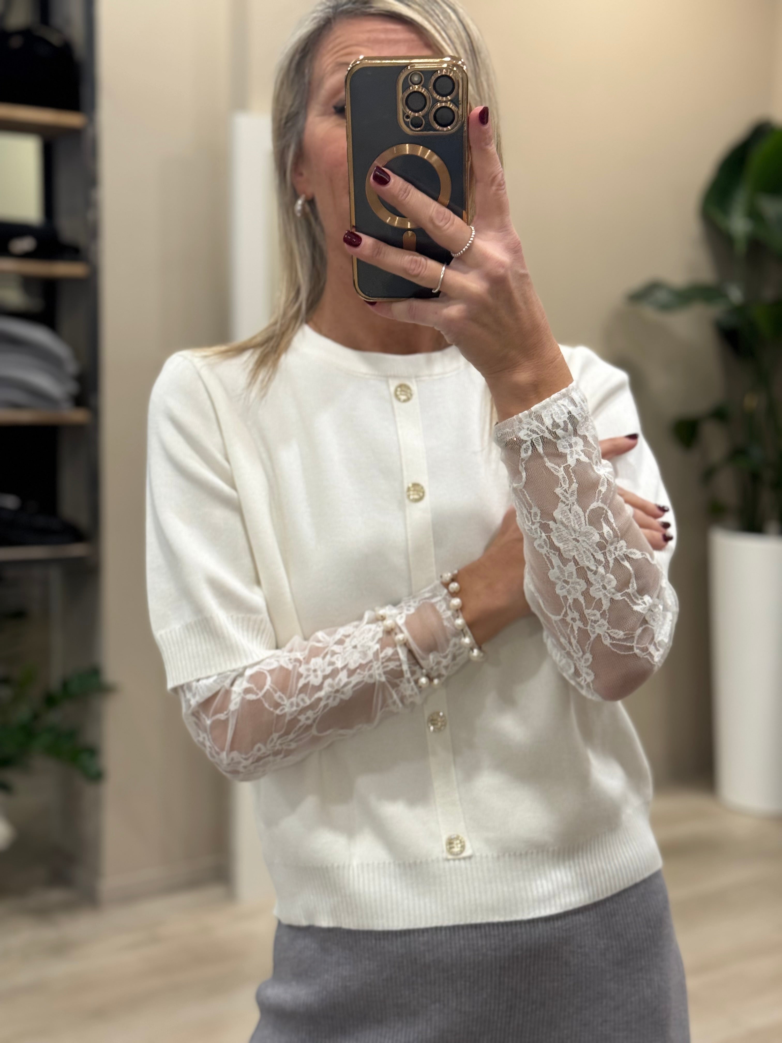 Maglia effetto cardigan manica pizzo