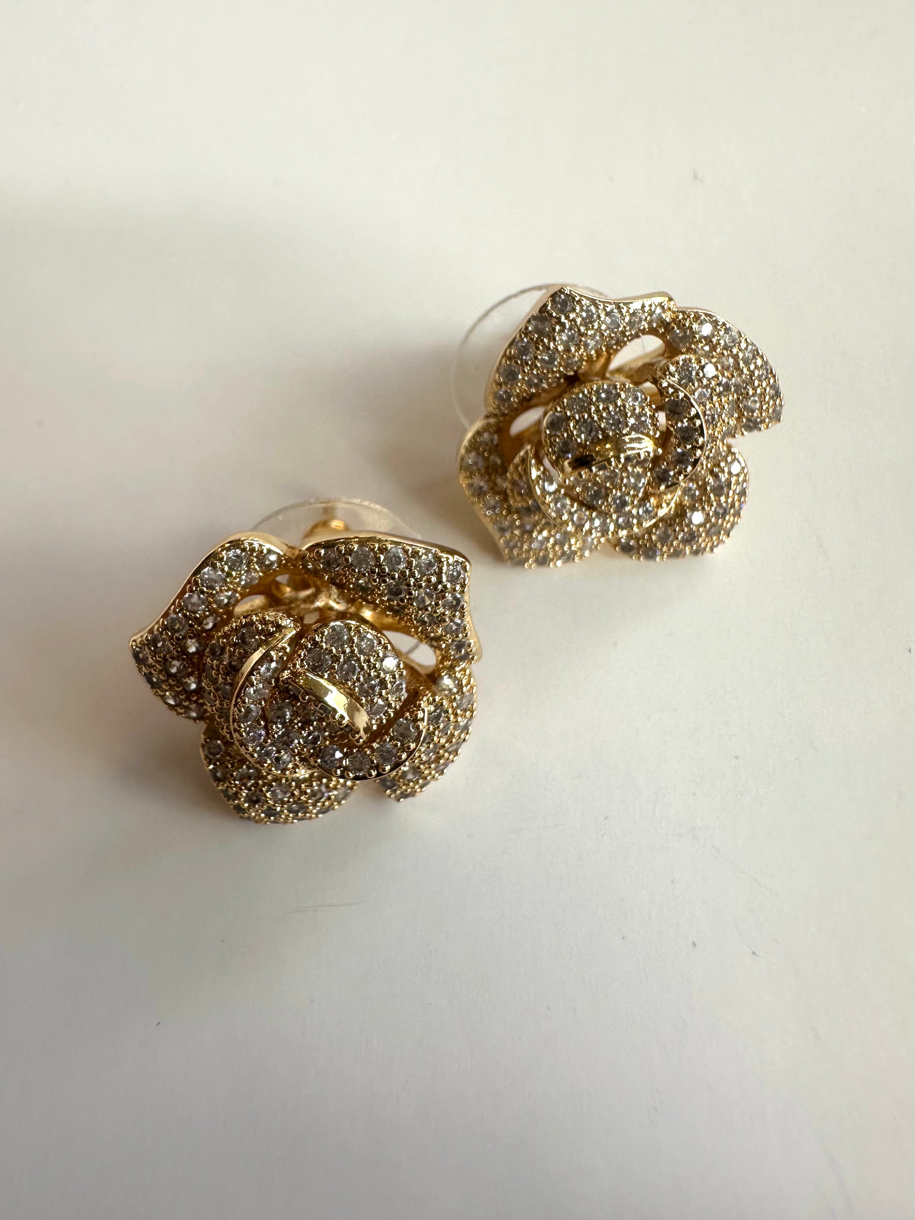 Orecchini rose strass