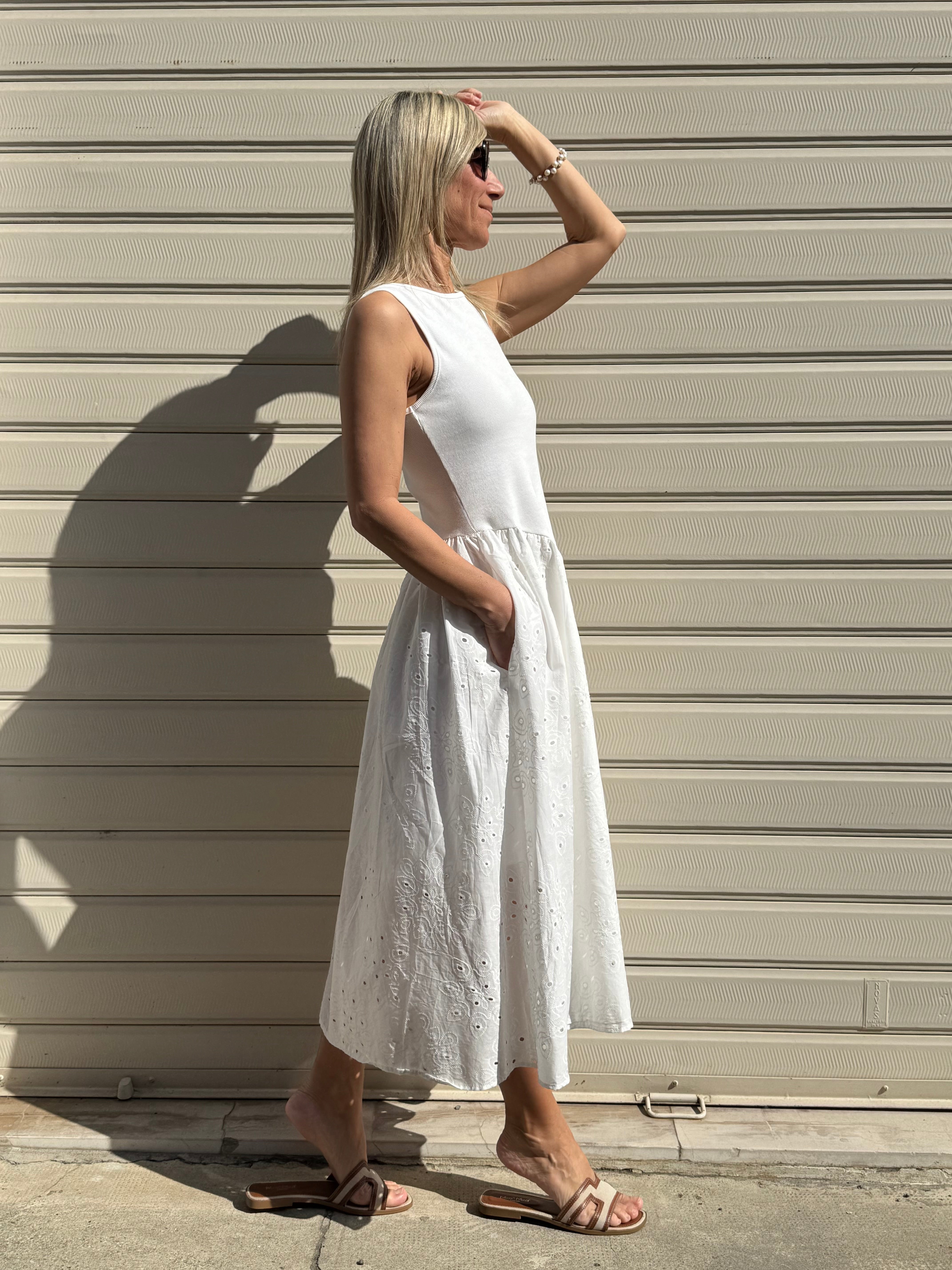 Abito sangallo tasche