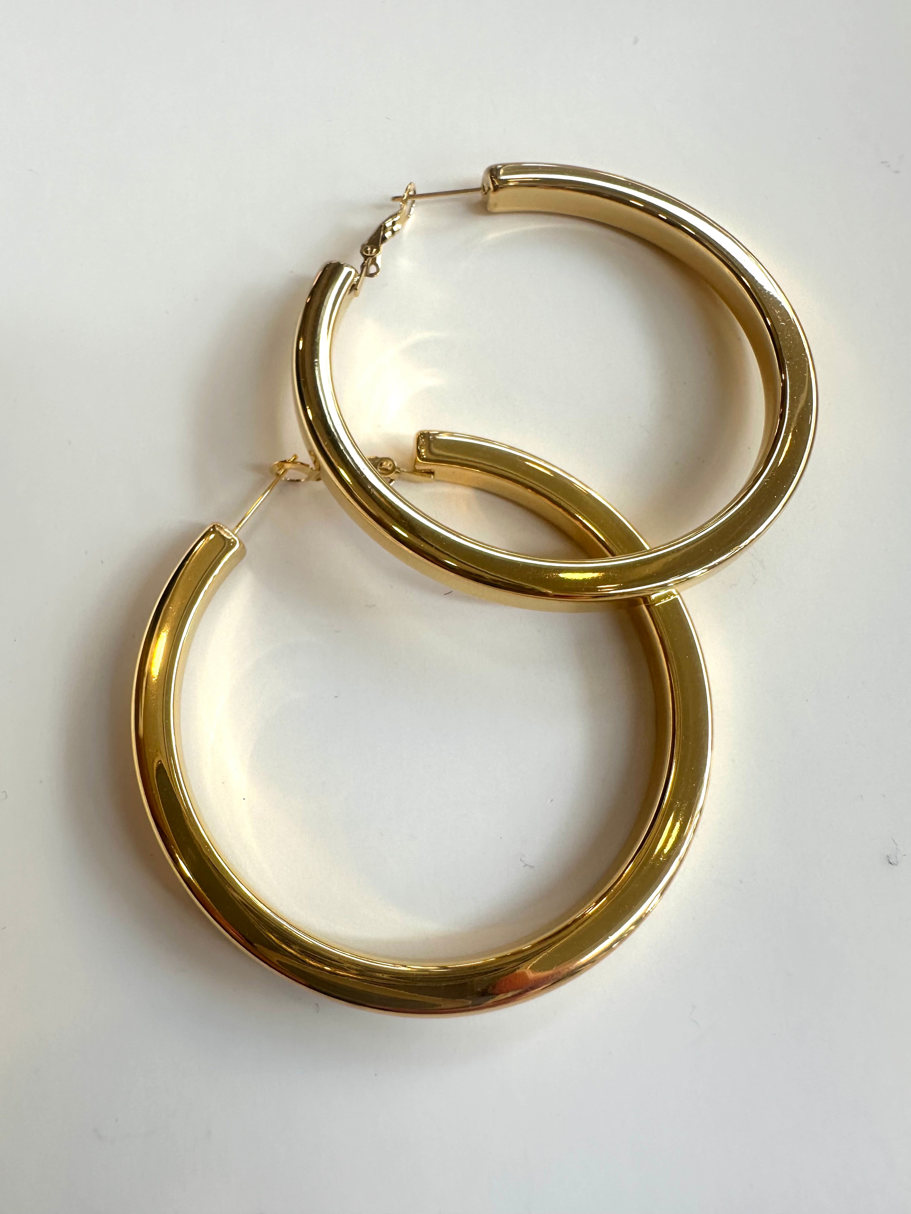 Orecchini cerchio grande