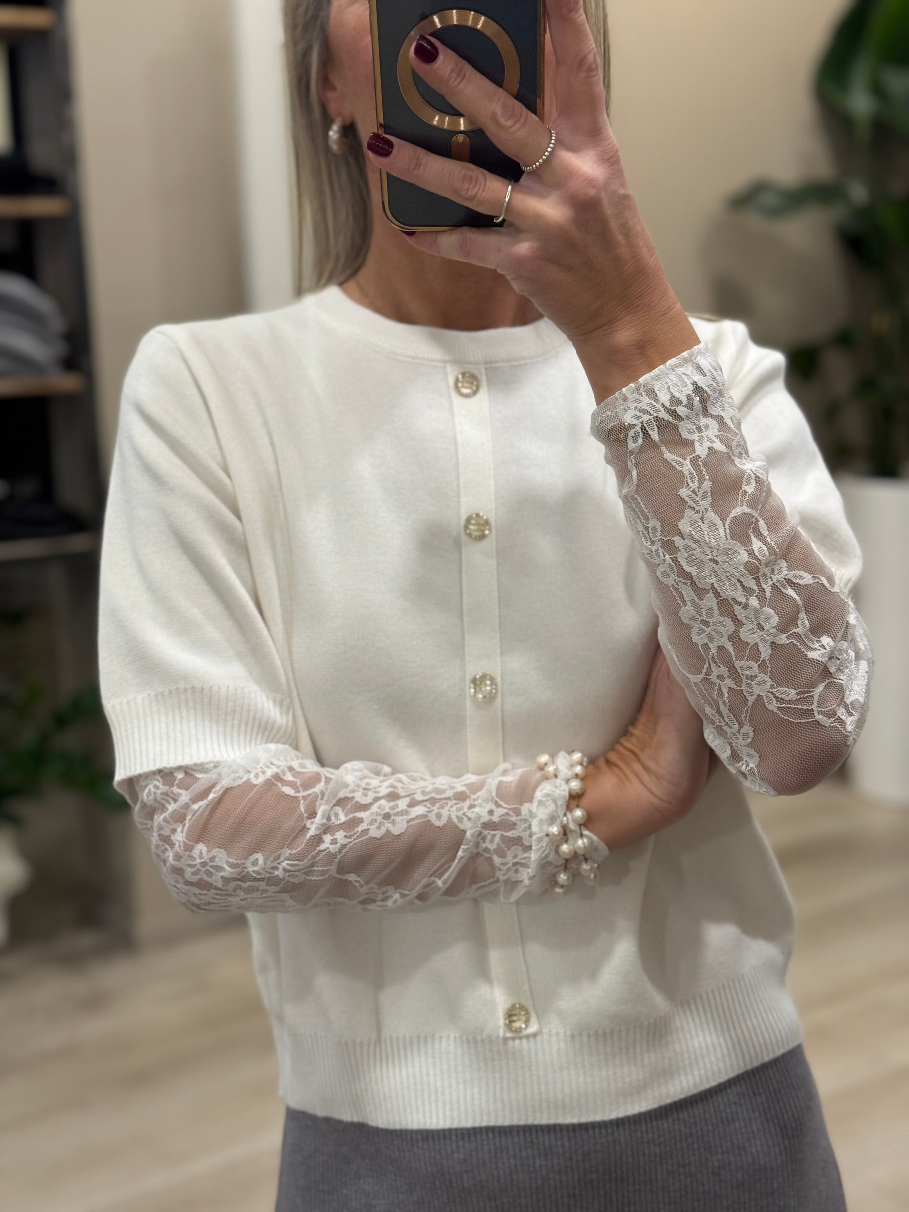 Maglia effetto cardigan manica pizzo