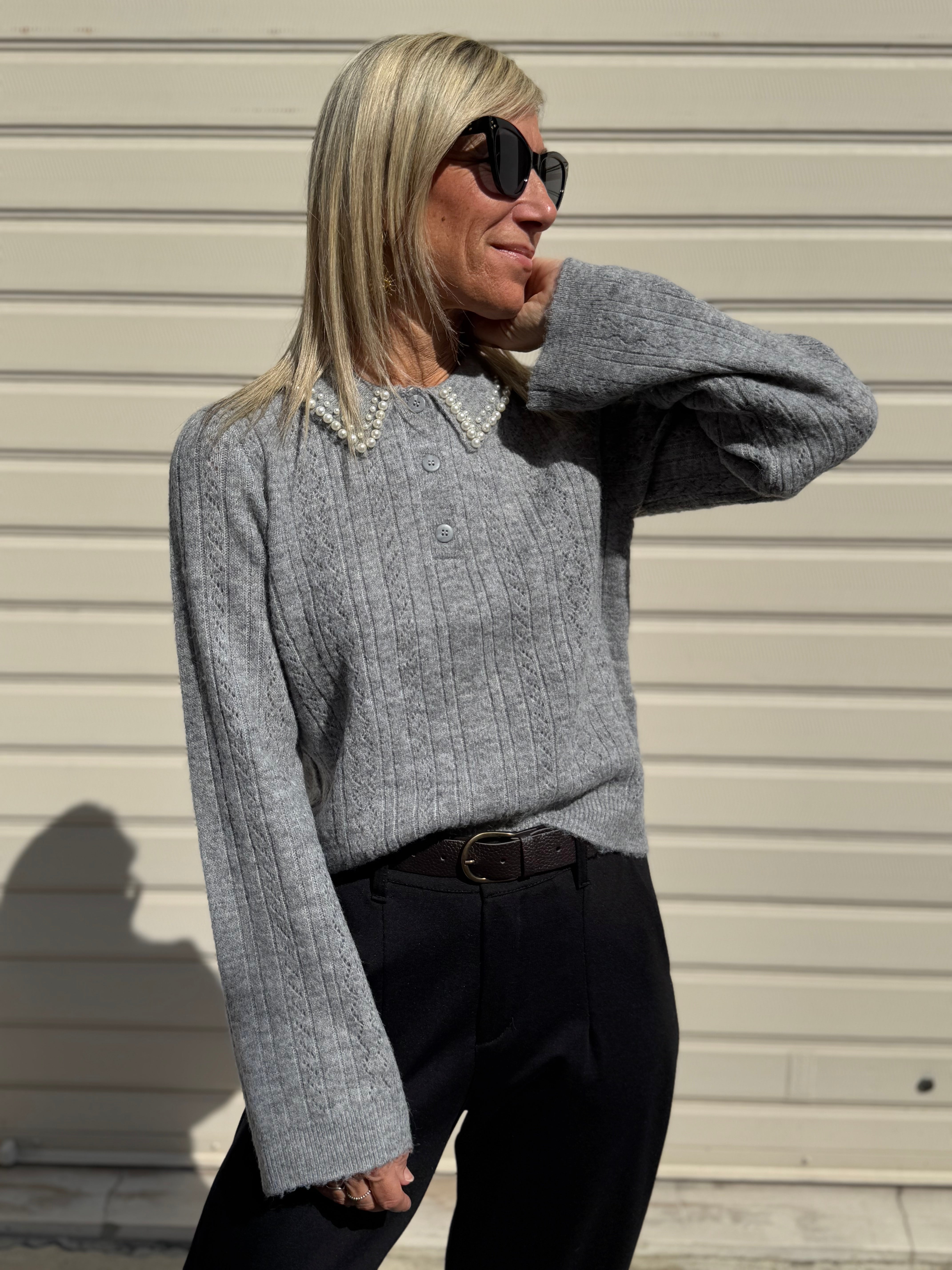 Maglia colletto perle