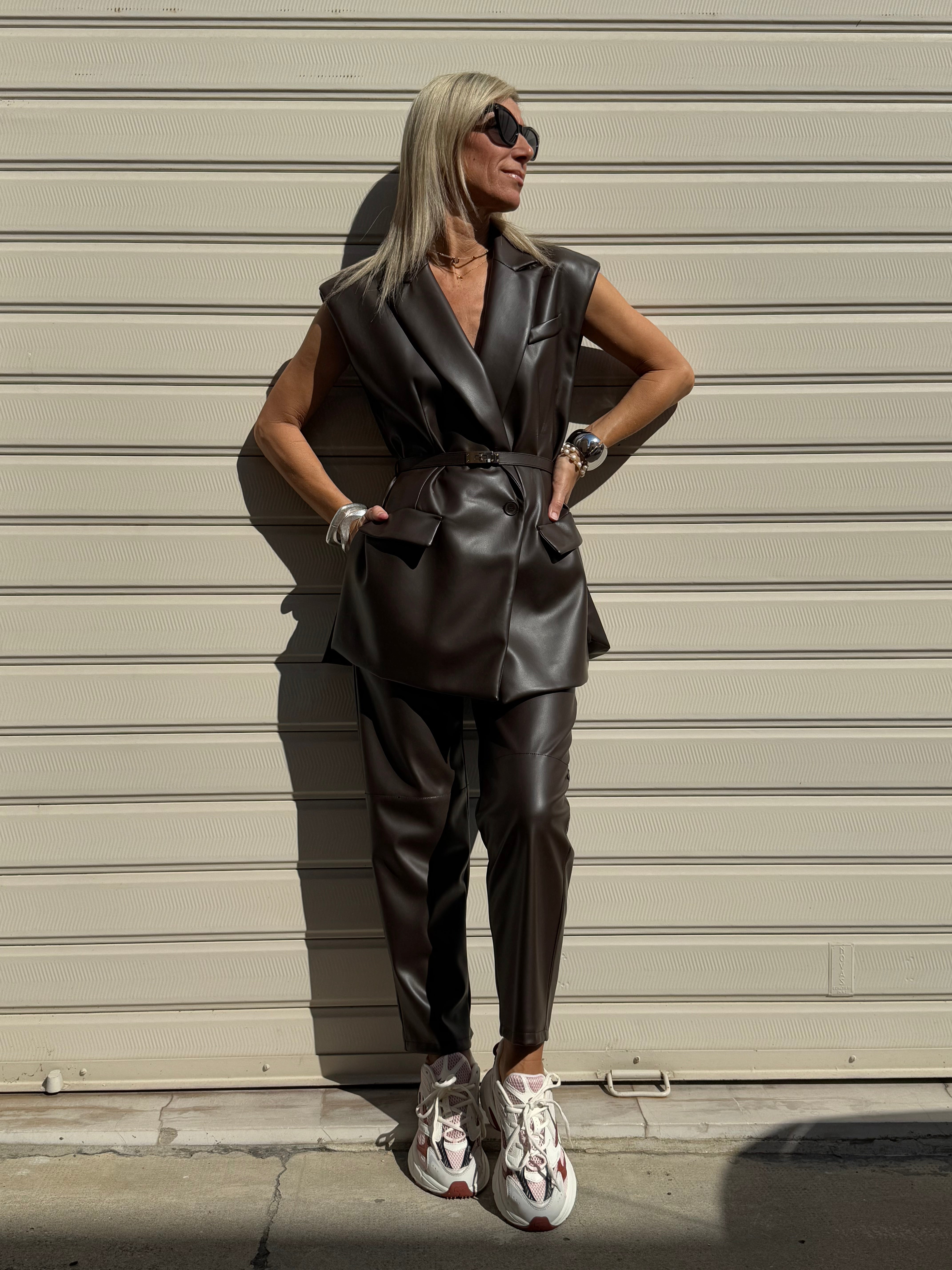 Gilet ecopelle cinturino imperial