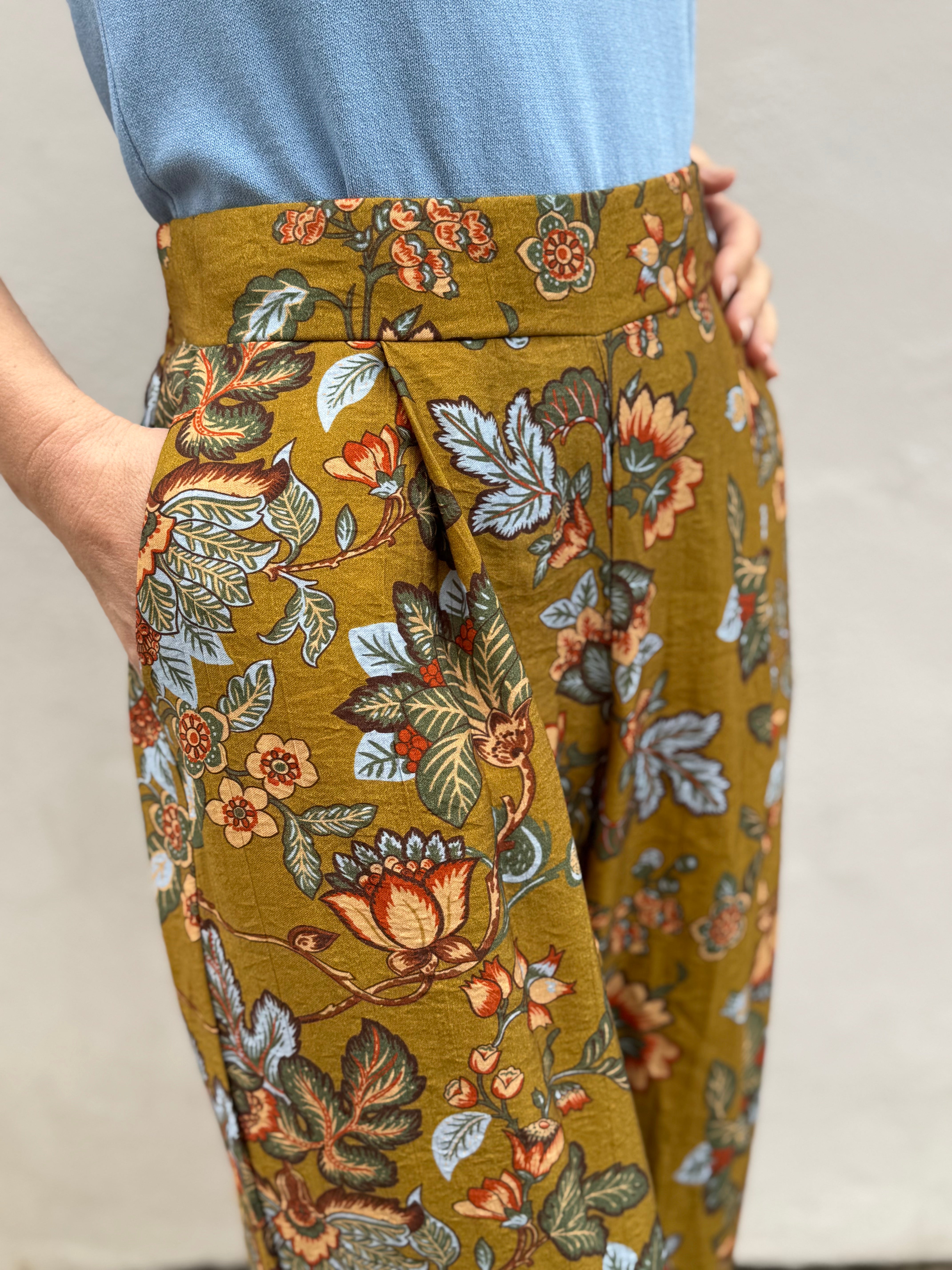 Pantalone fantasia viscosa adora