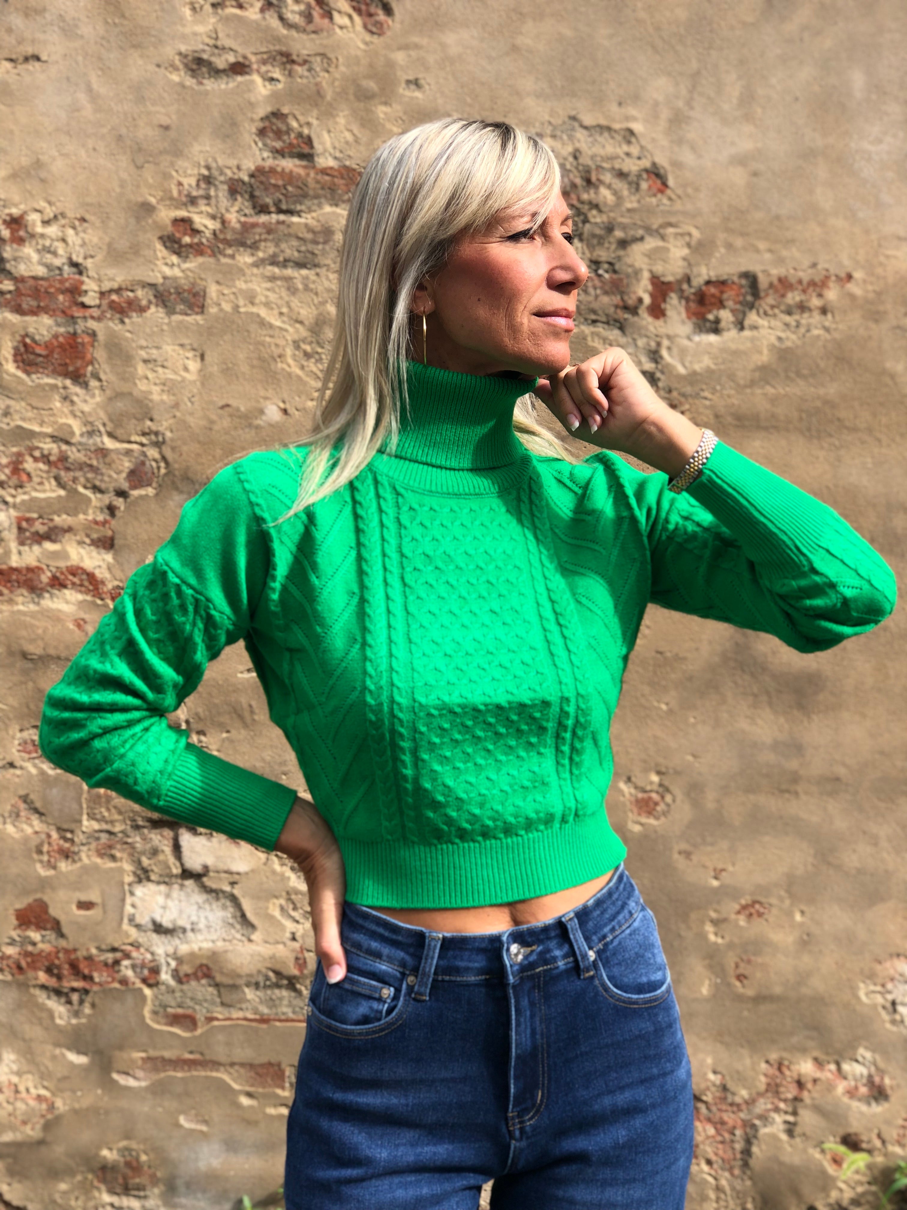 Dolcevita Cropped