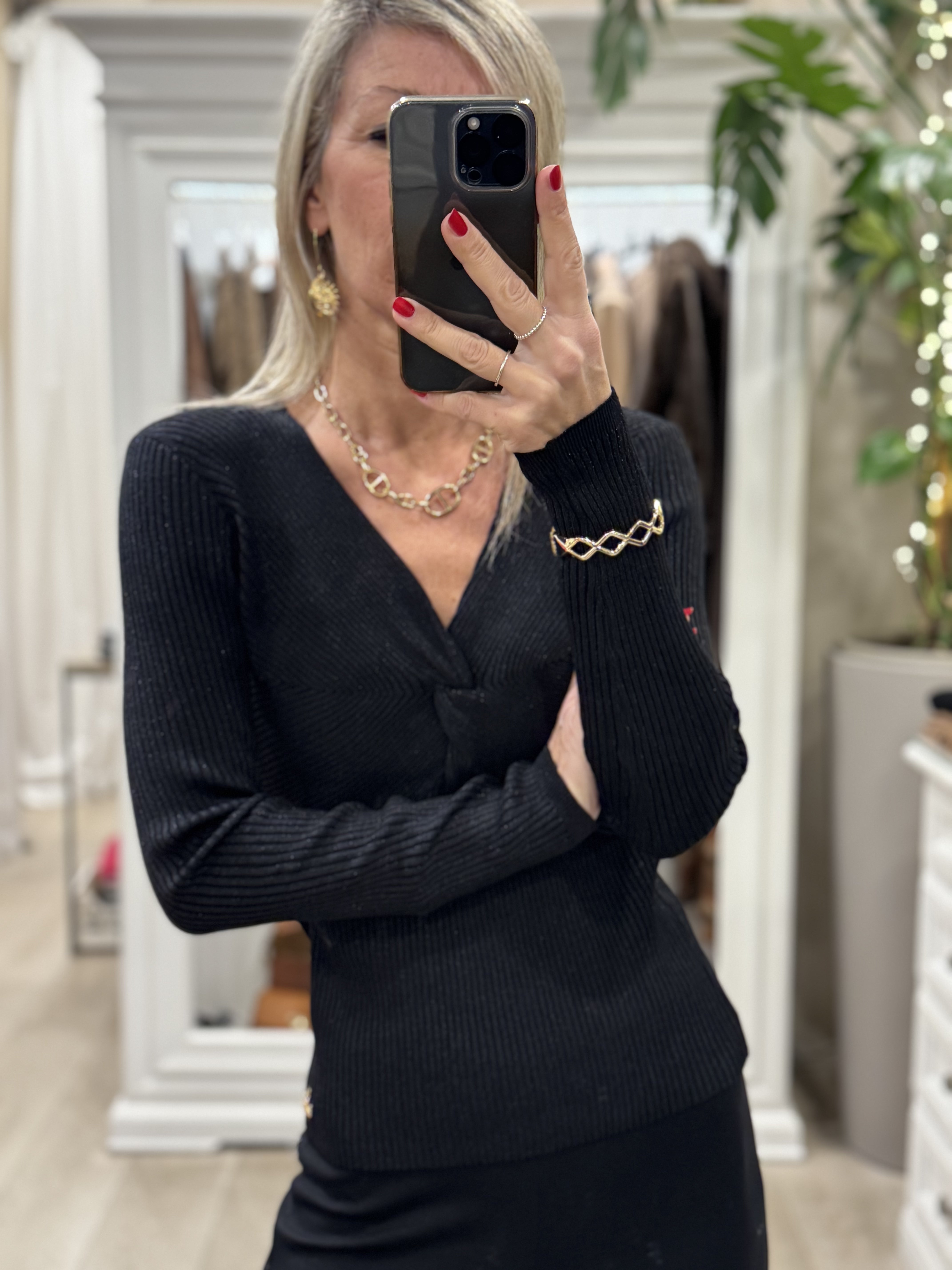 Maglia Scollo Nodo