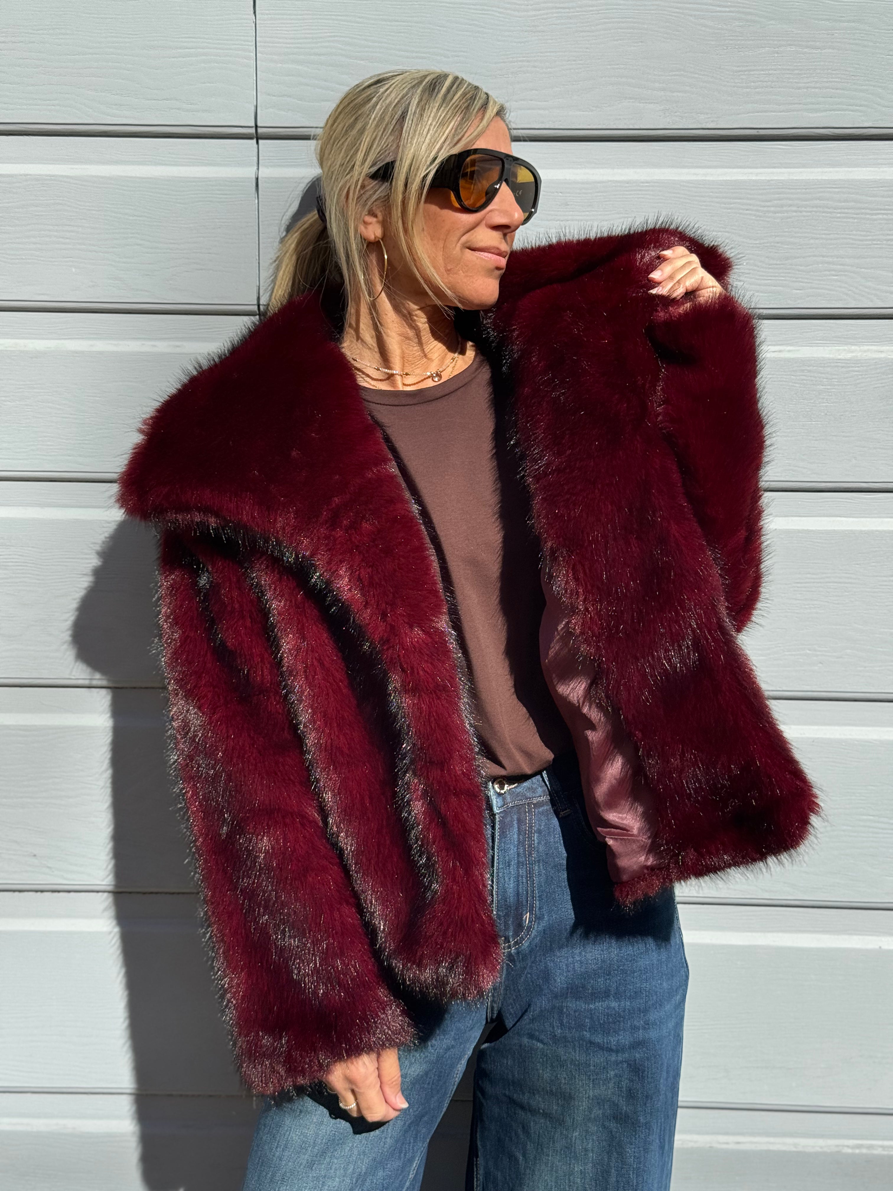 Ecopelliccia regina adora 👑