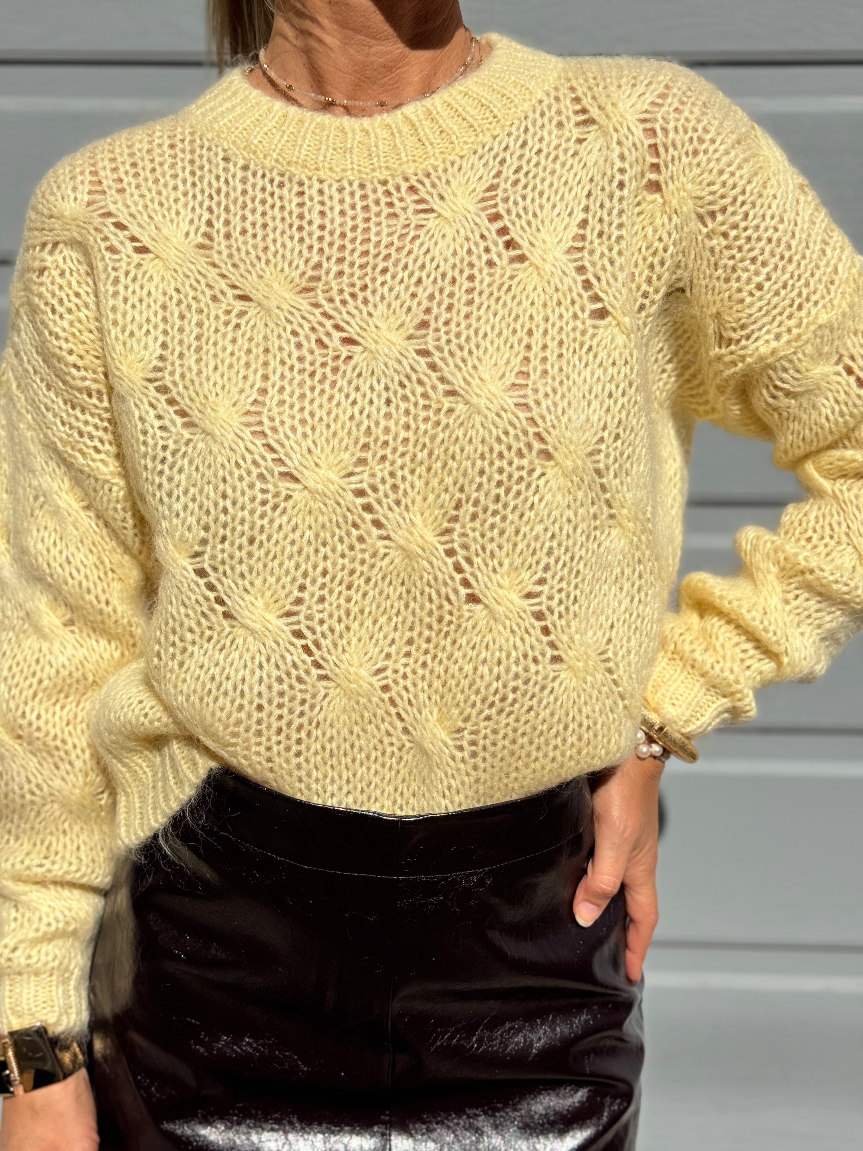 Maglia trecce kontatto