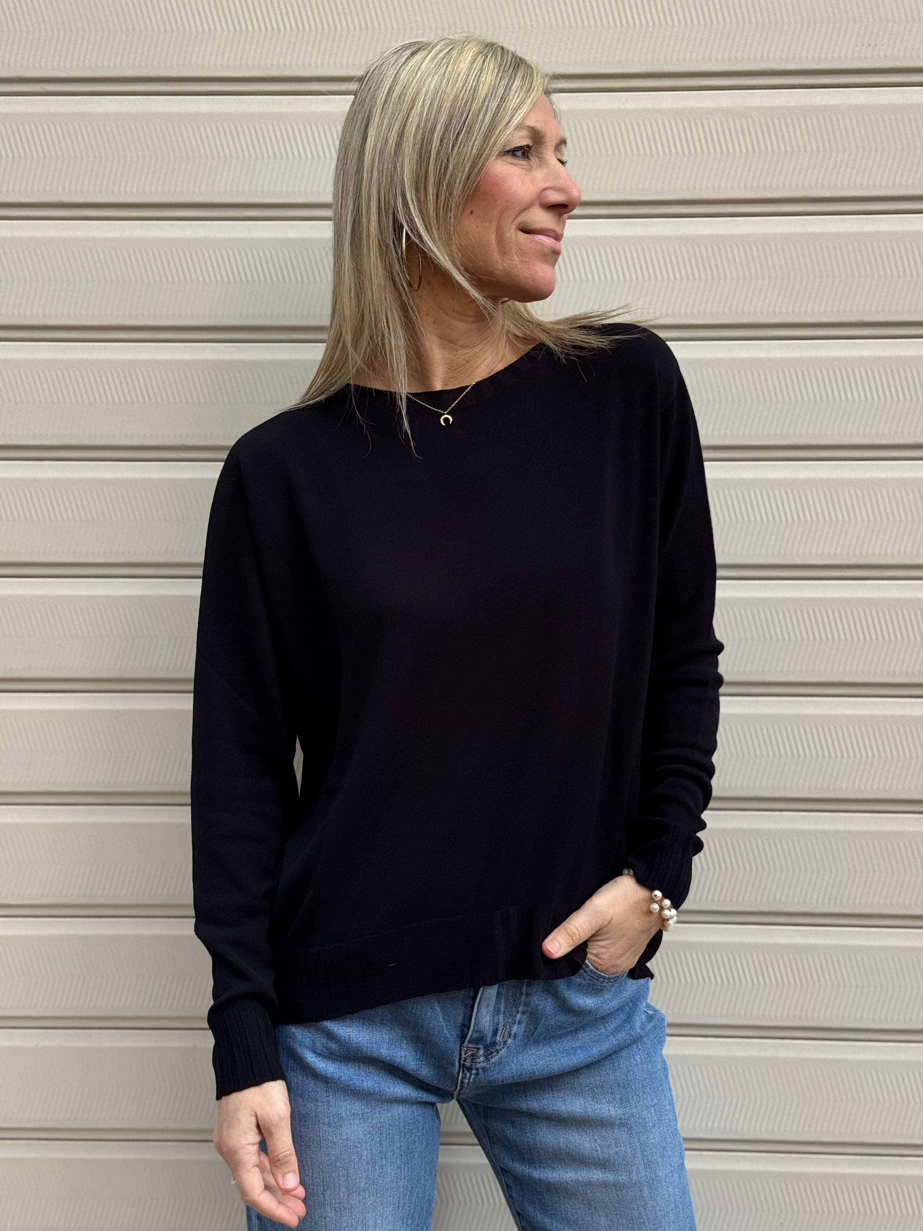 Maglia spacco dietro kontatto