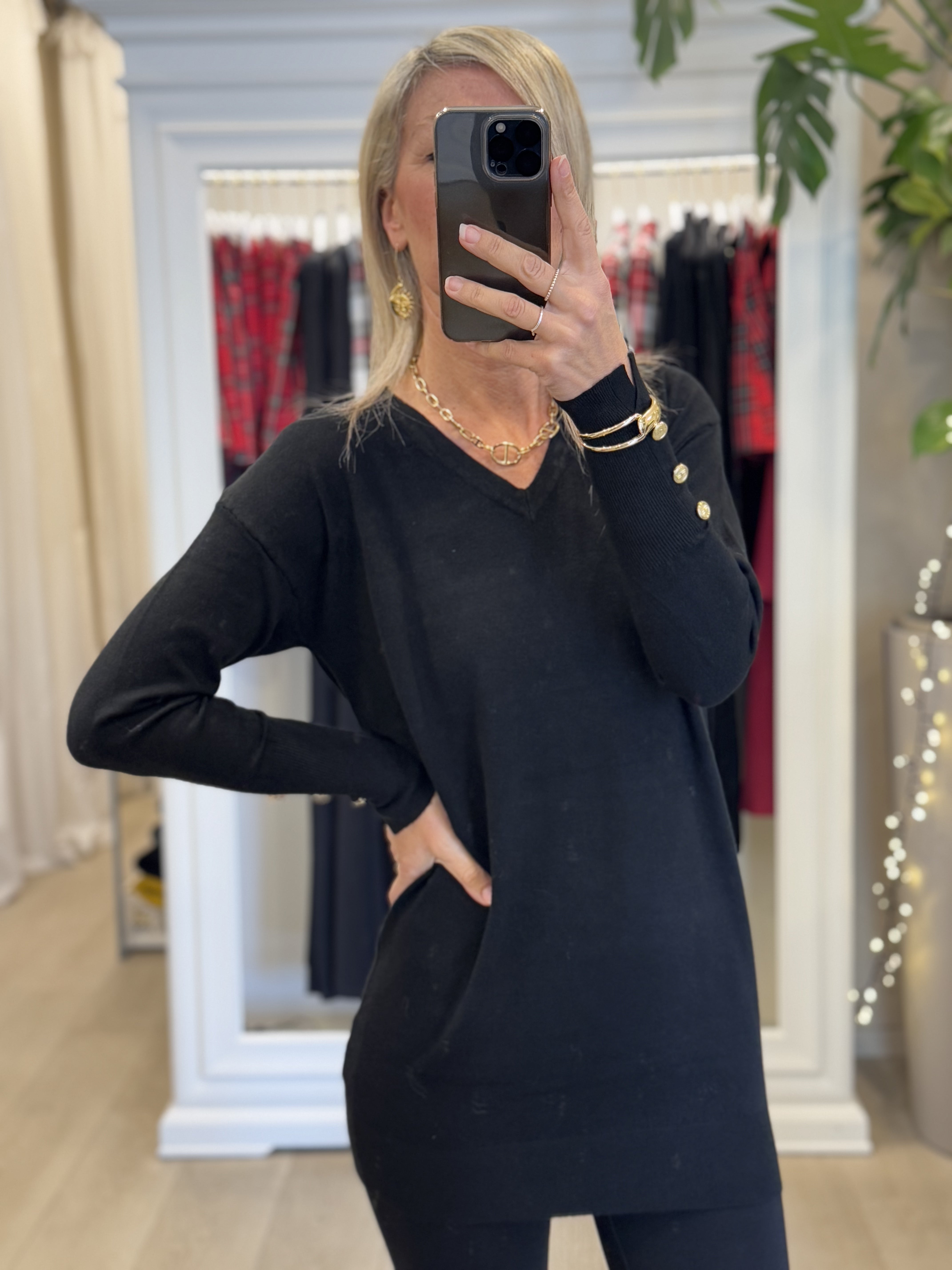 Pullover Lungo Scollo V