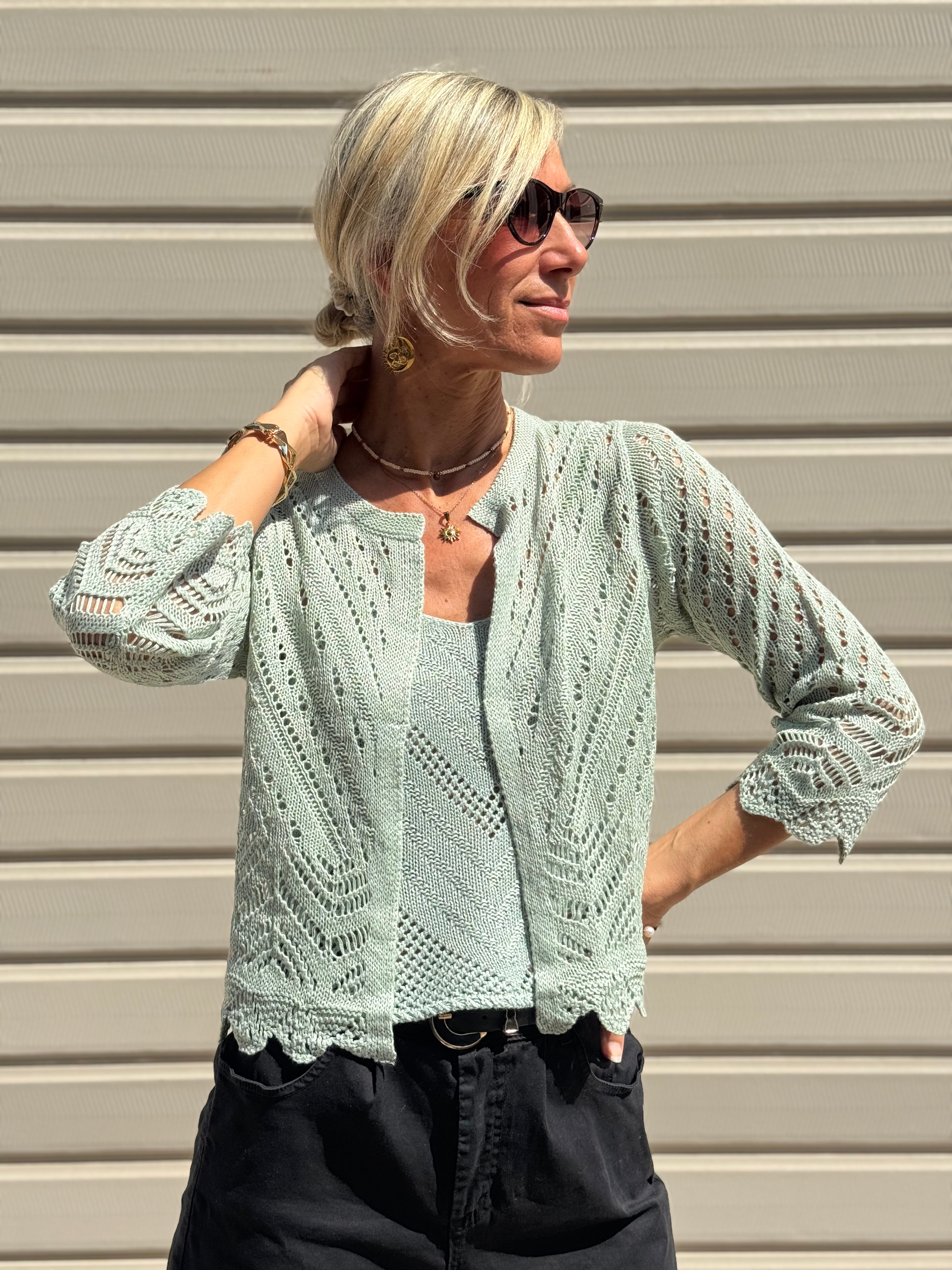 Cardigan Ricamo Corto