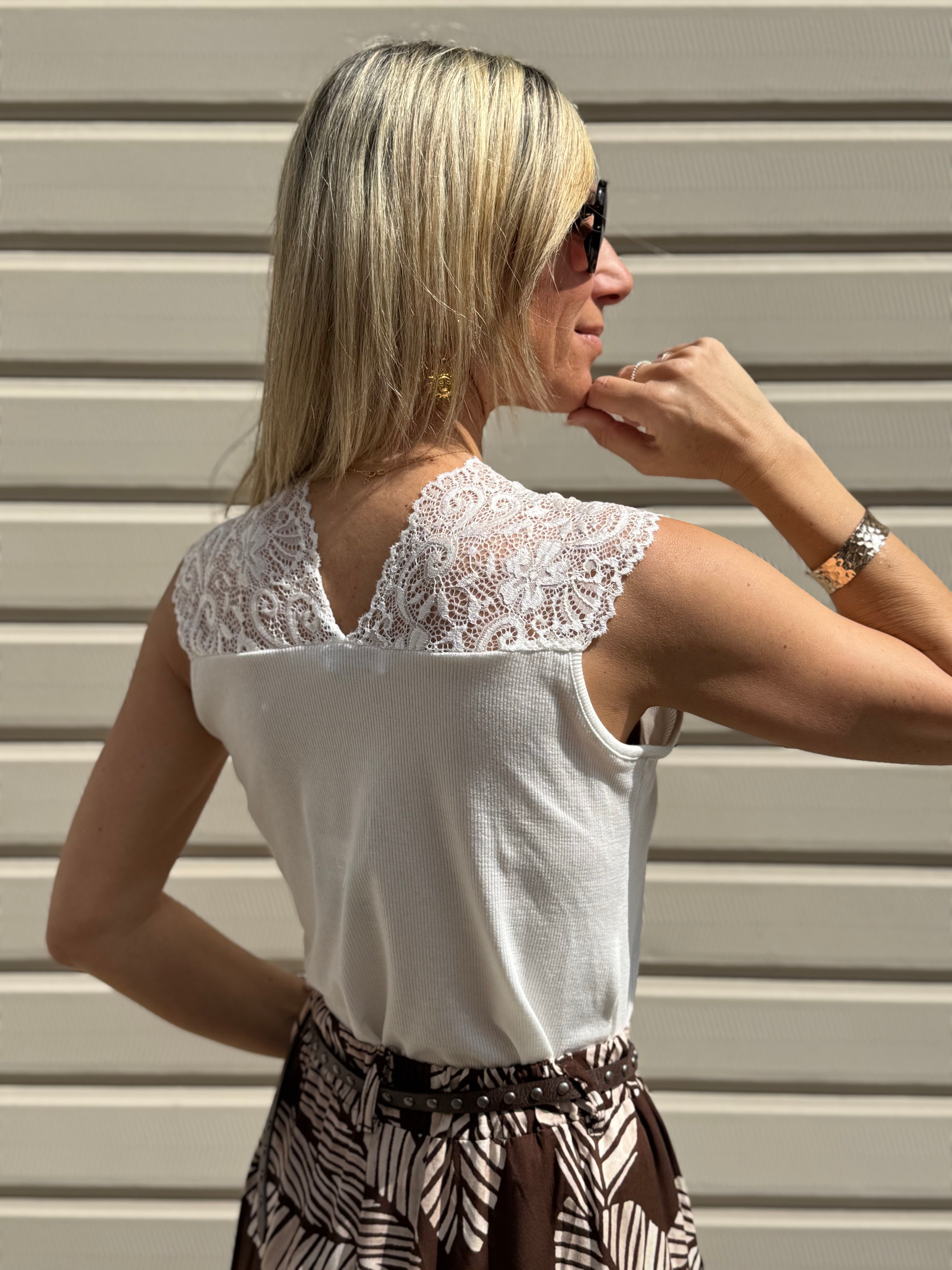 Top pizzo lyocell adora