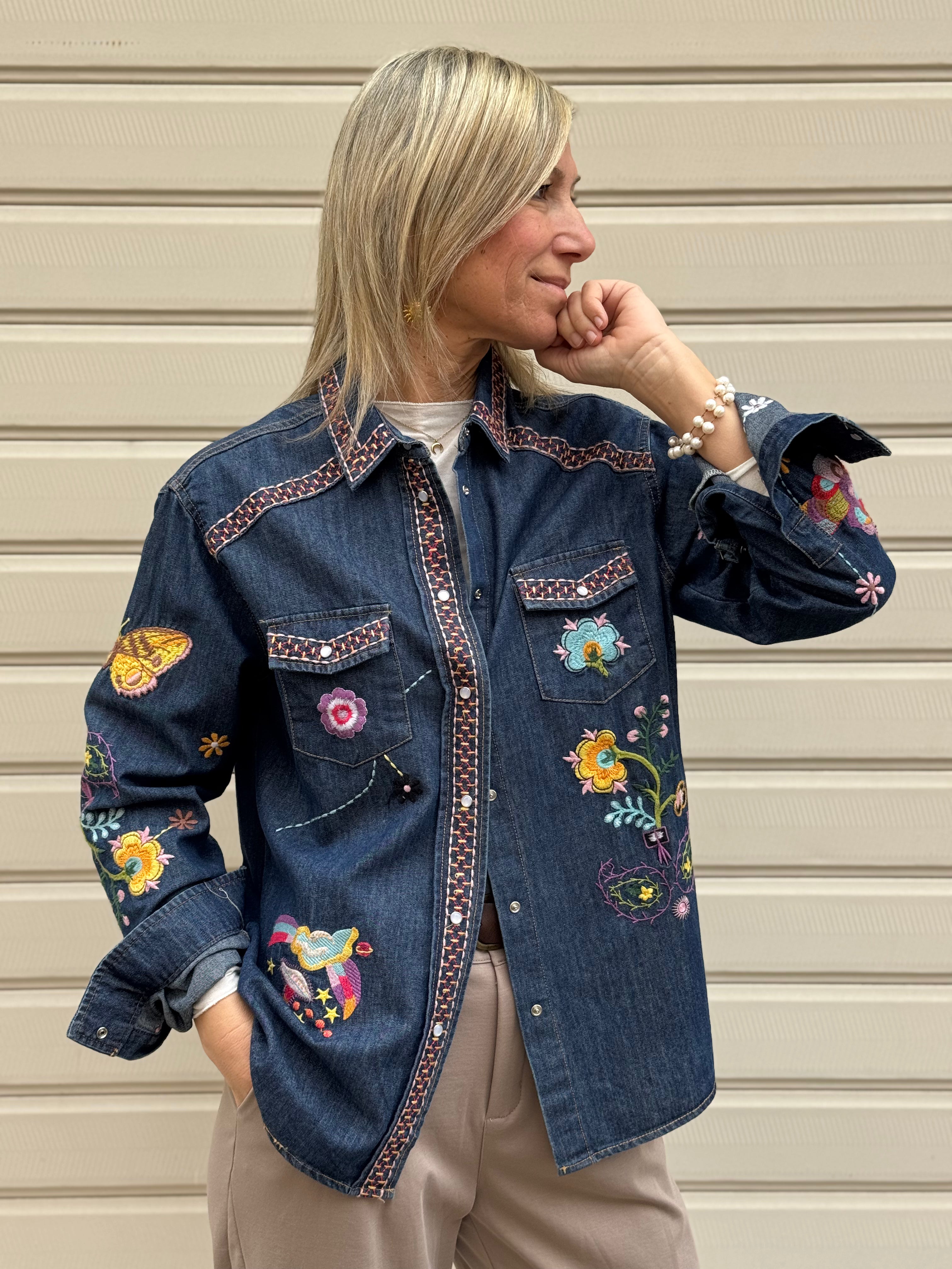 Camicia jeans ricami kontatto