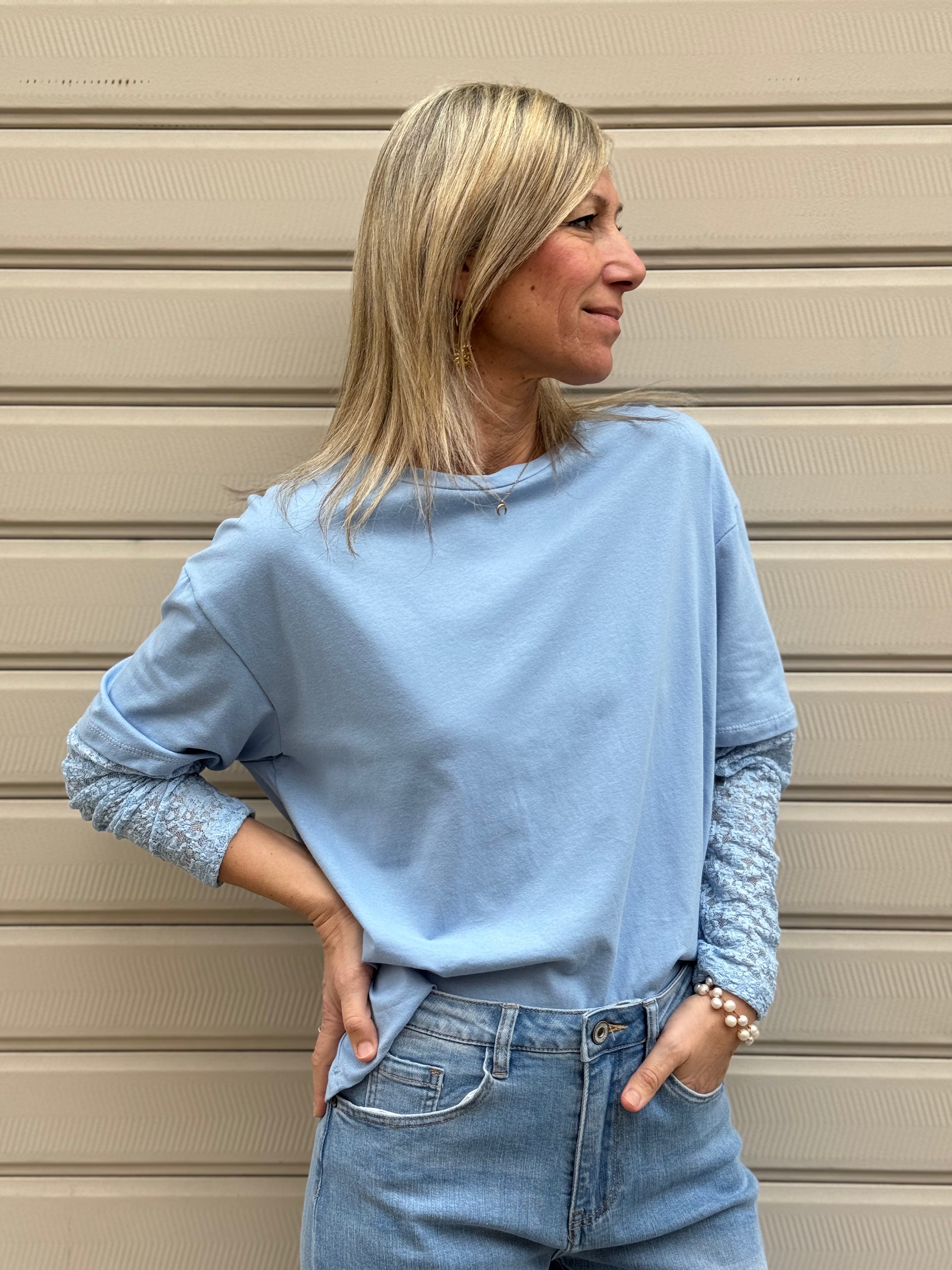 Tshirt maniche pizzo adora