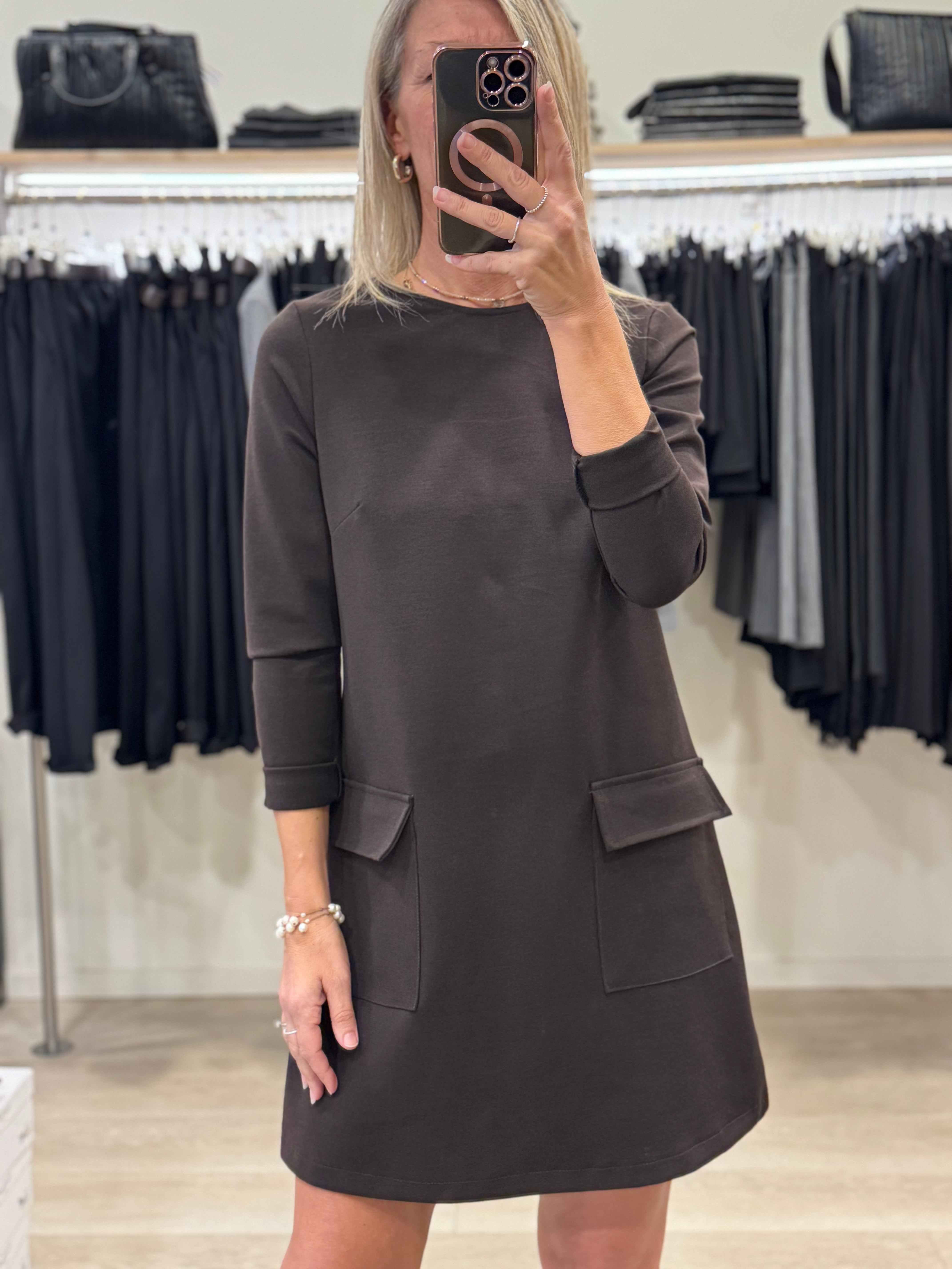 Abito tasche misto lana