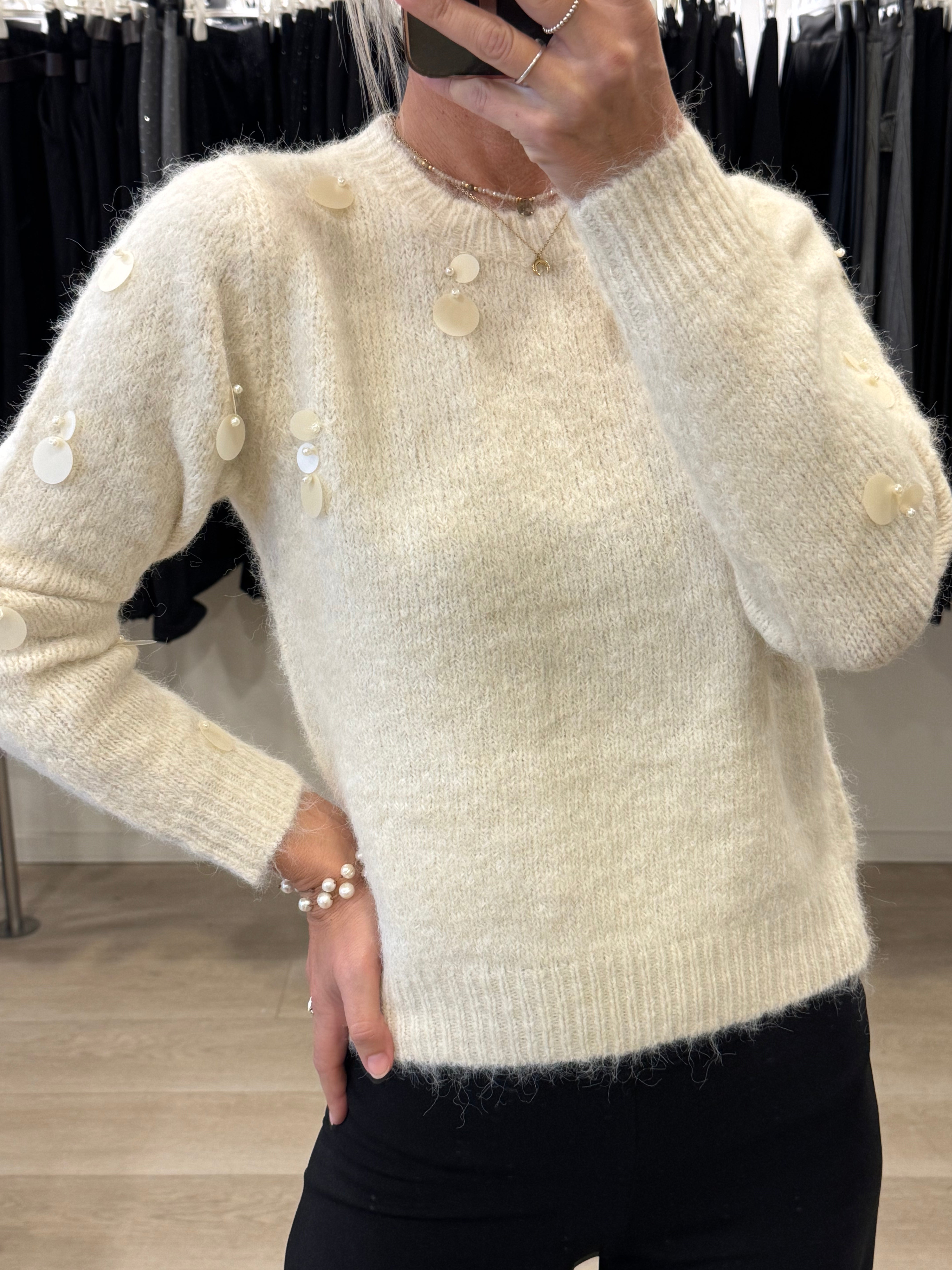 Girocollo lana maxi paillettes