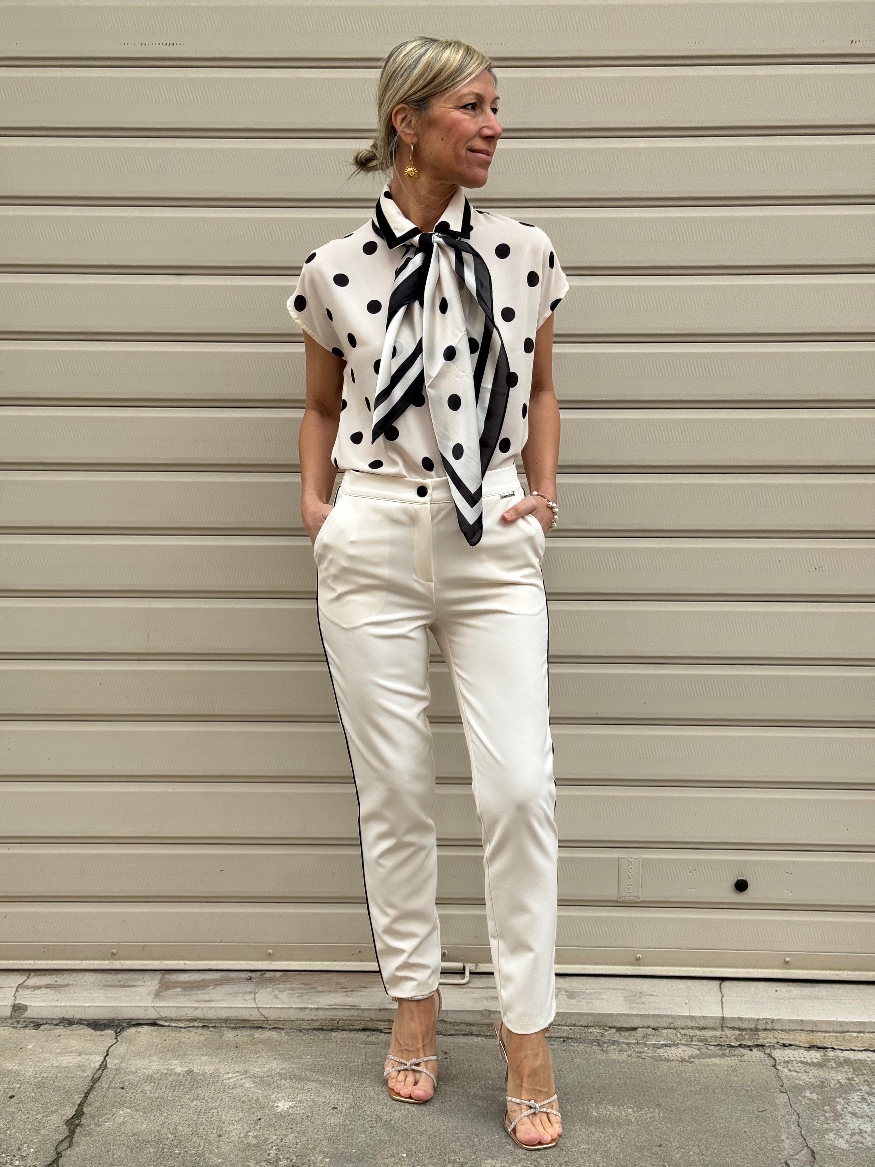 Pantalone sigaretta profili mimì