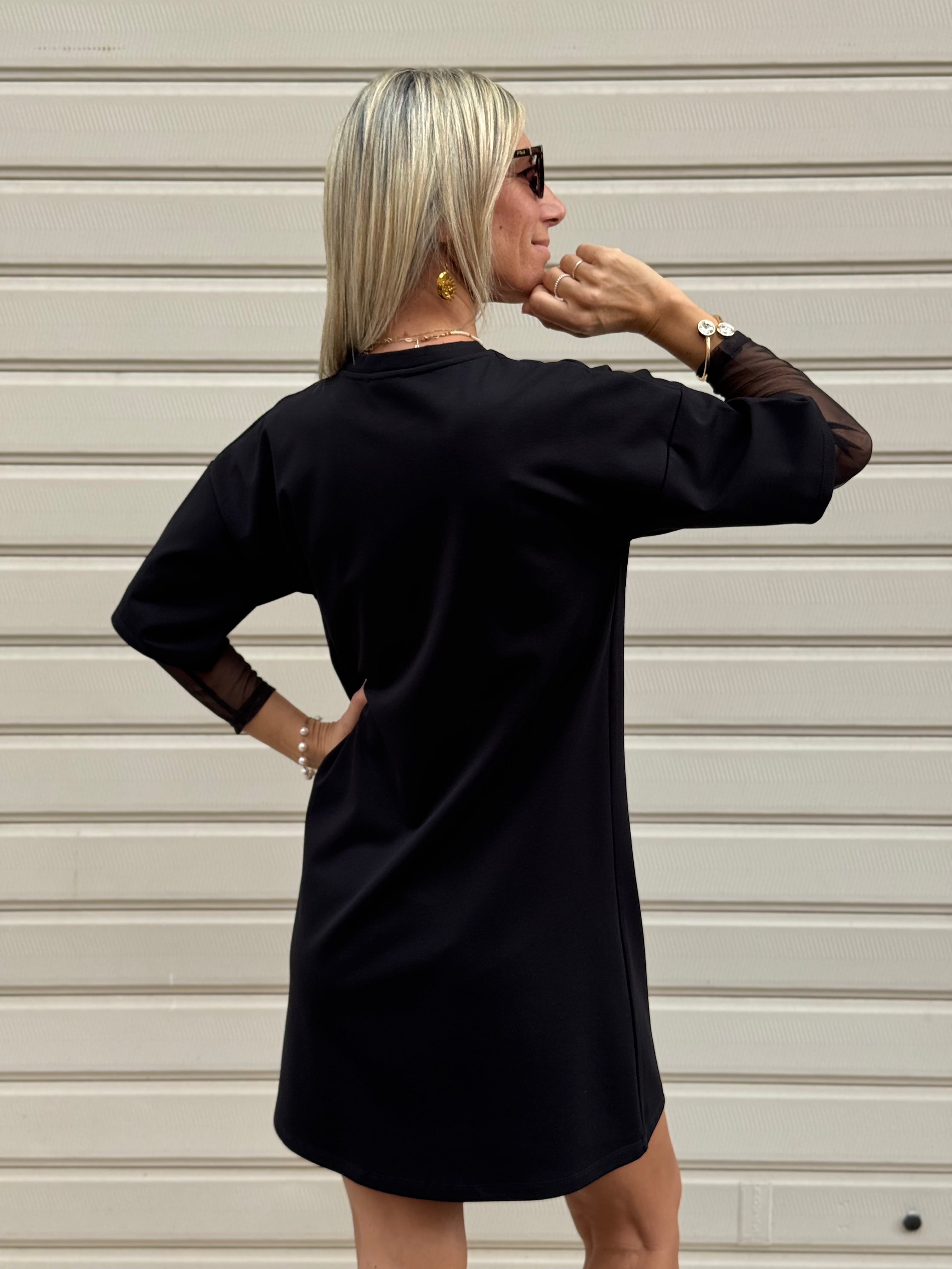Abito manica tulle nero
