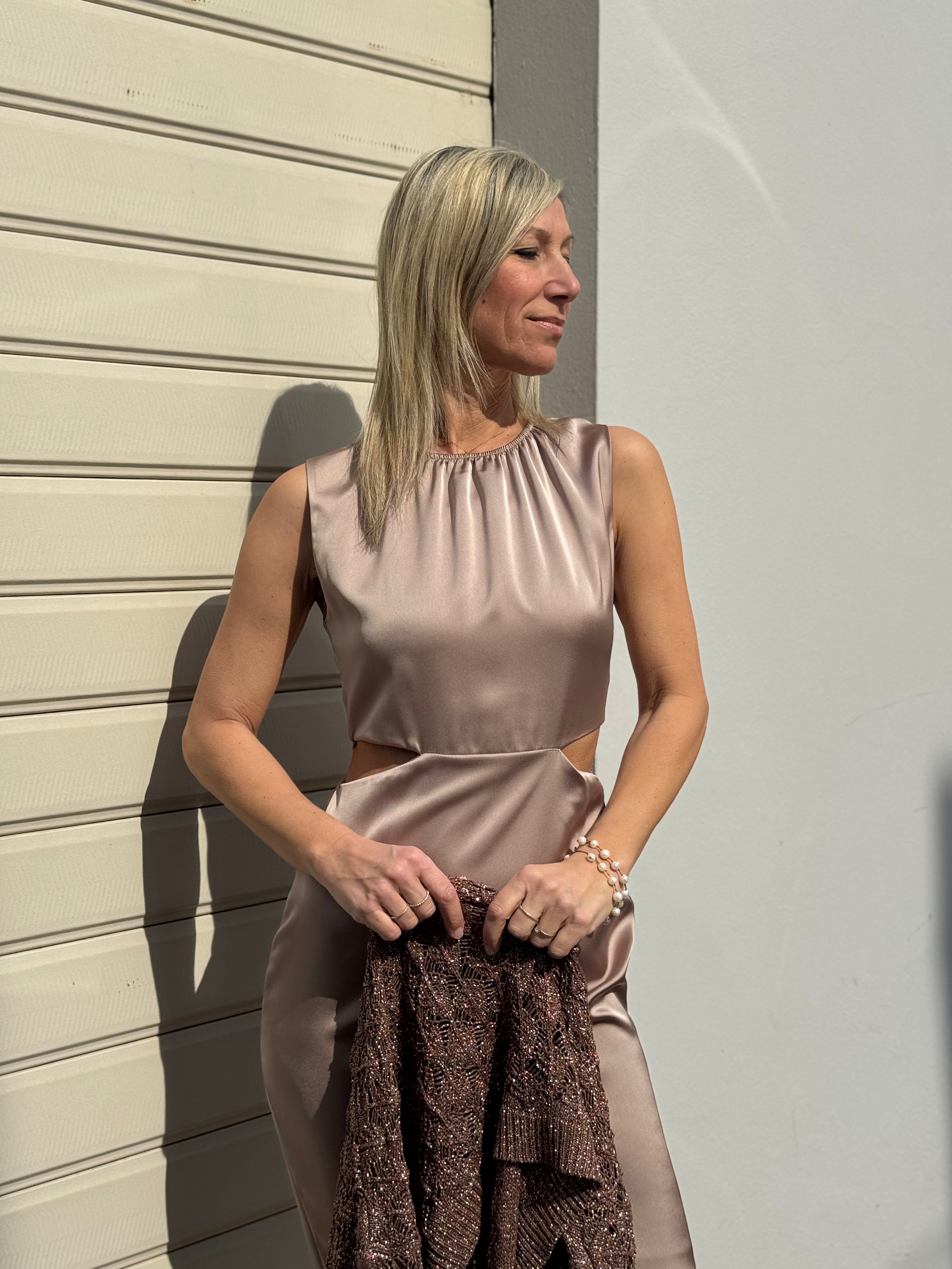 Abito lungo cut out mimì