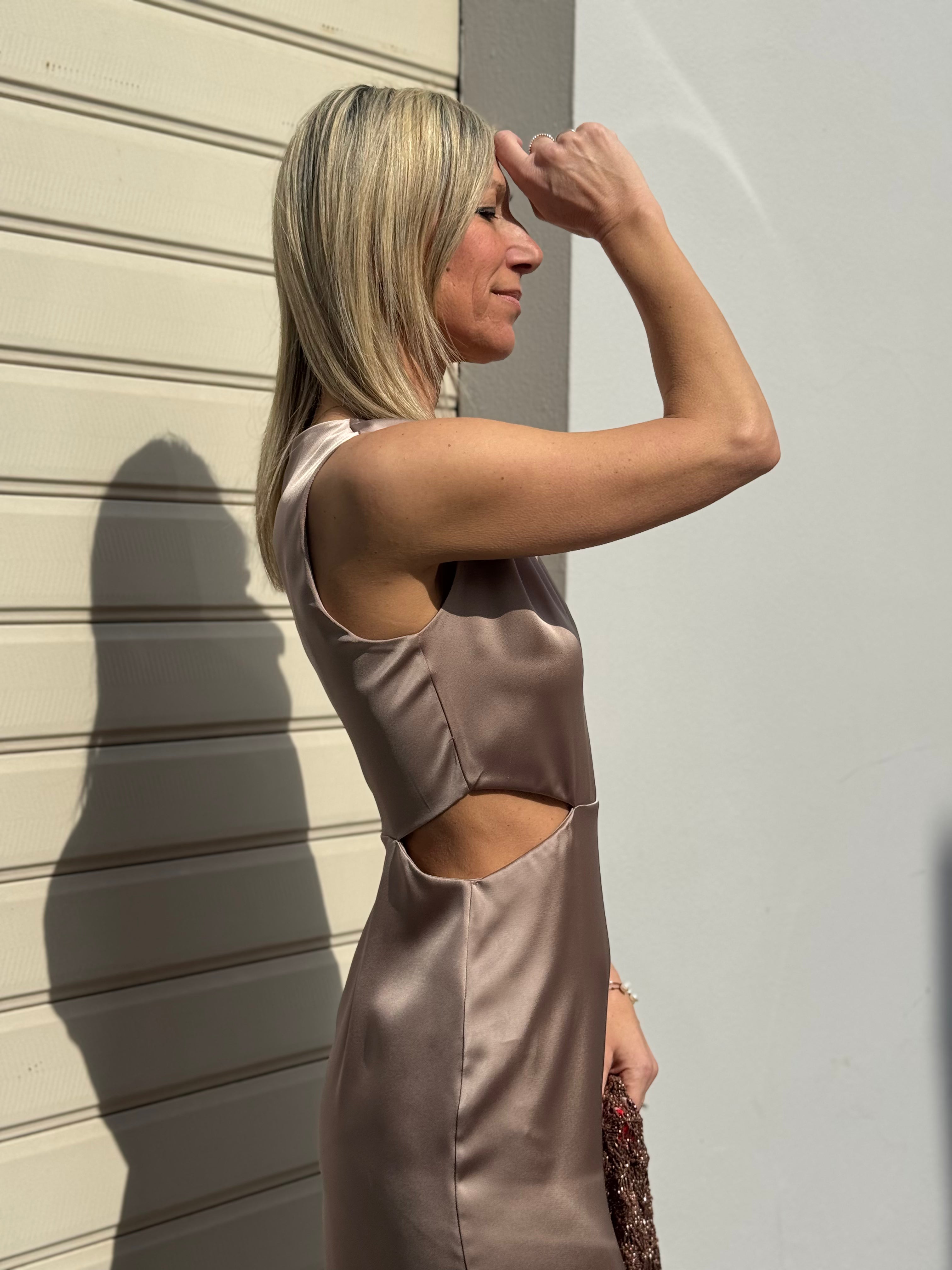 Abito lungo cut out mimì