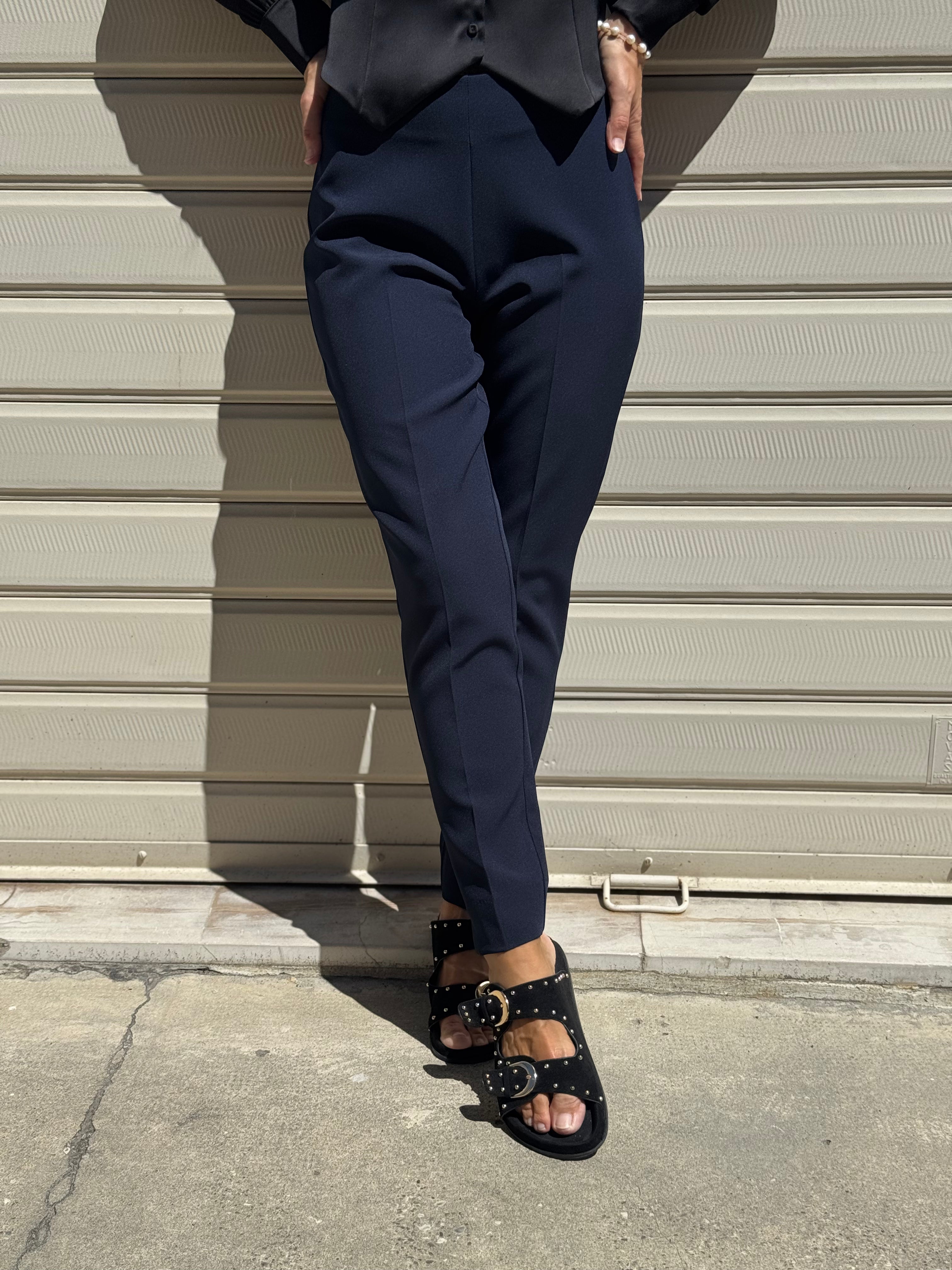 Pantalone sigaretta