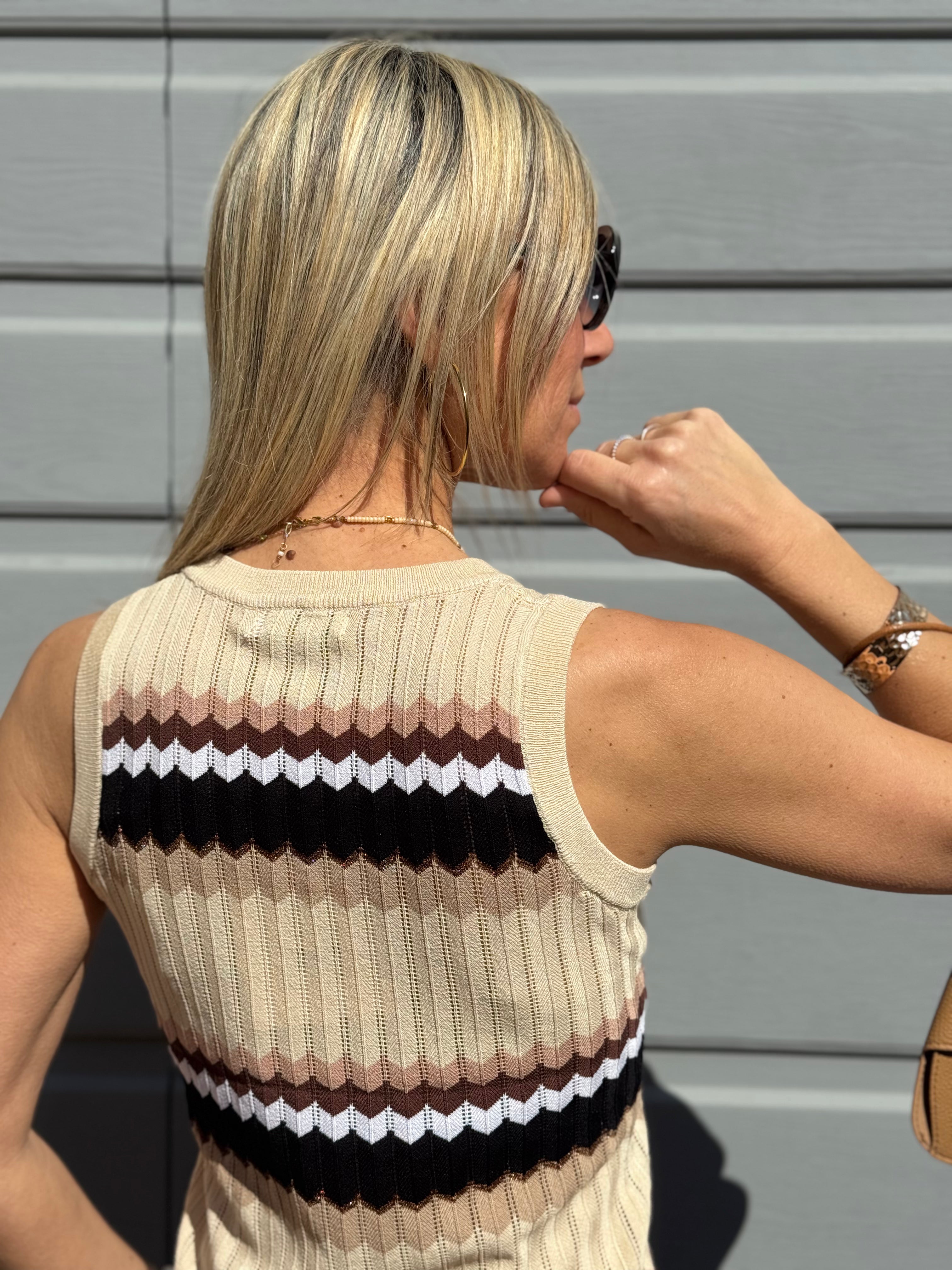 Canotta disegno chevron artigli