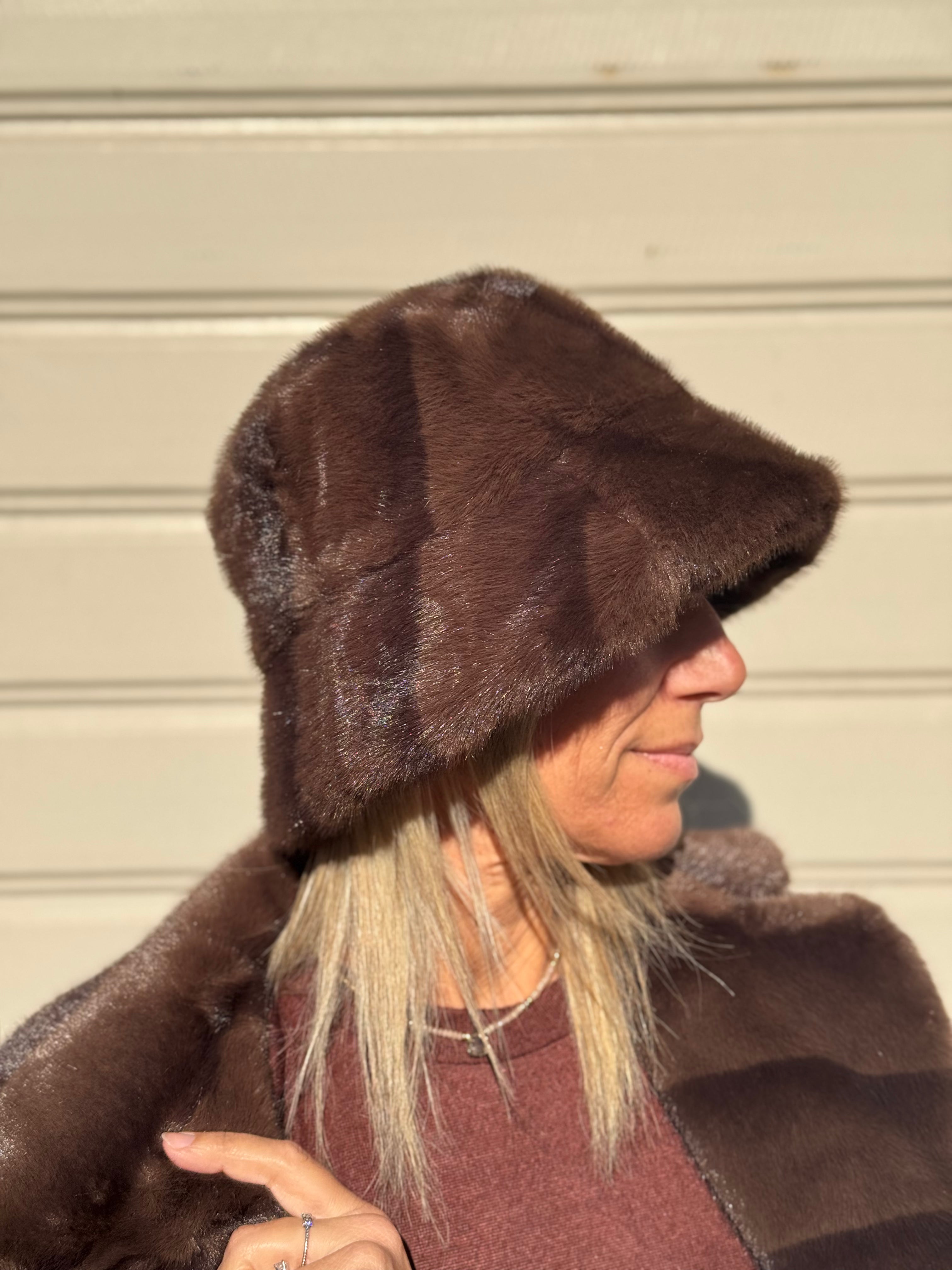 Cappello ecopelliccia adora