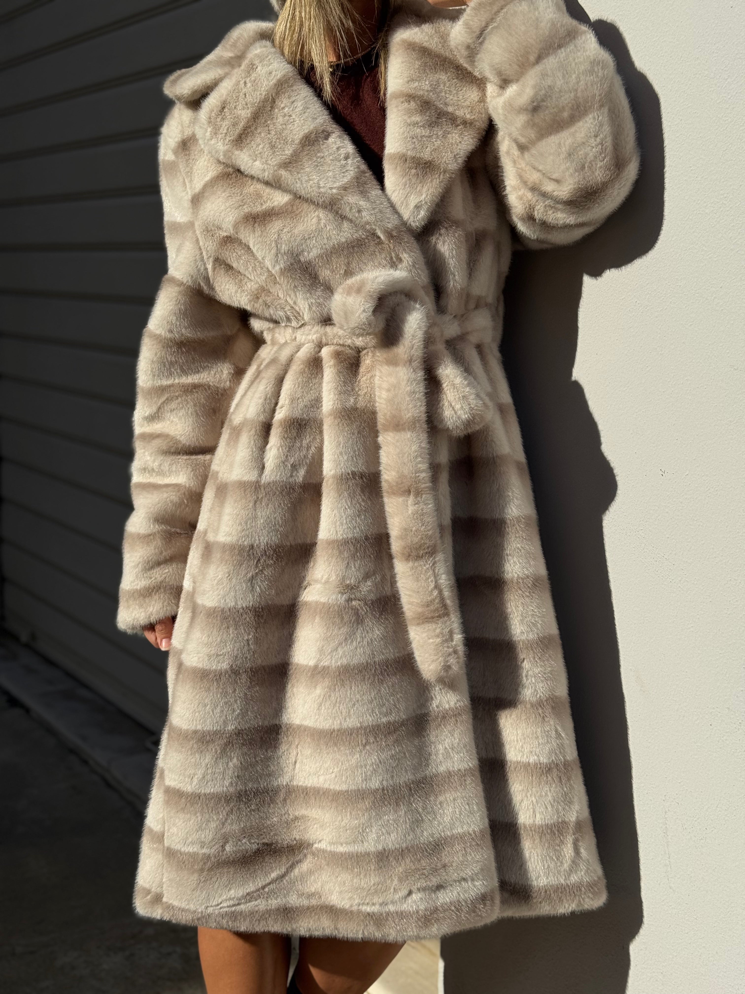 Ecopelliccia midi con fusciacca