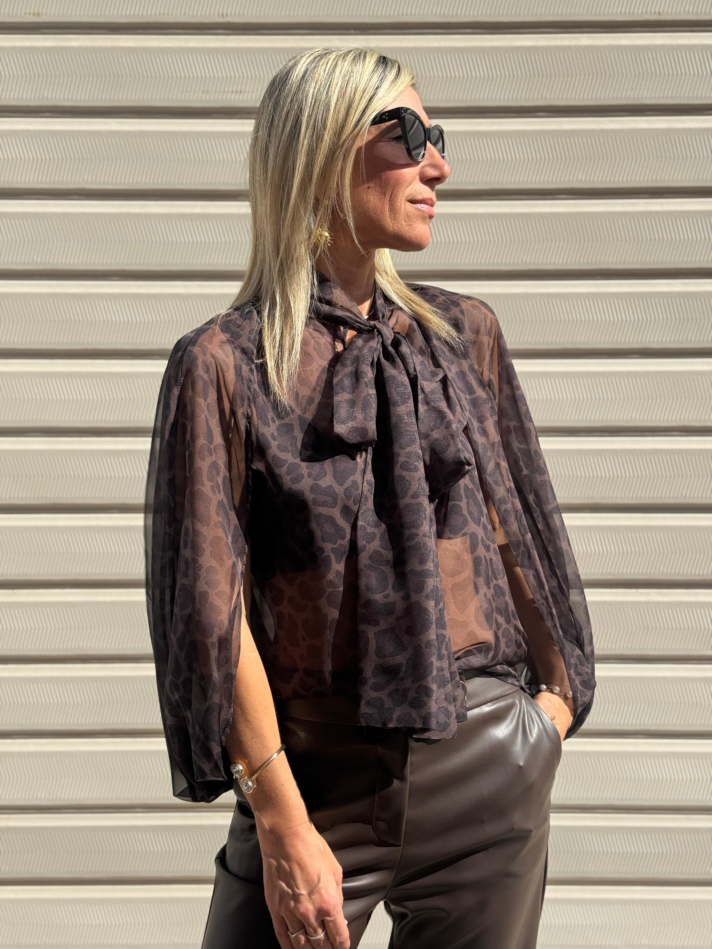 Blusa maculata caffè