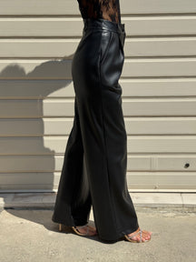 Pantalone ecopelle artigli