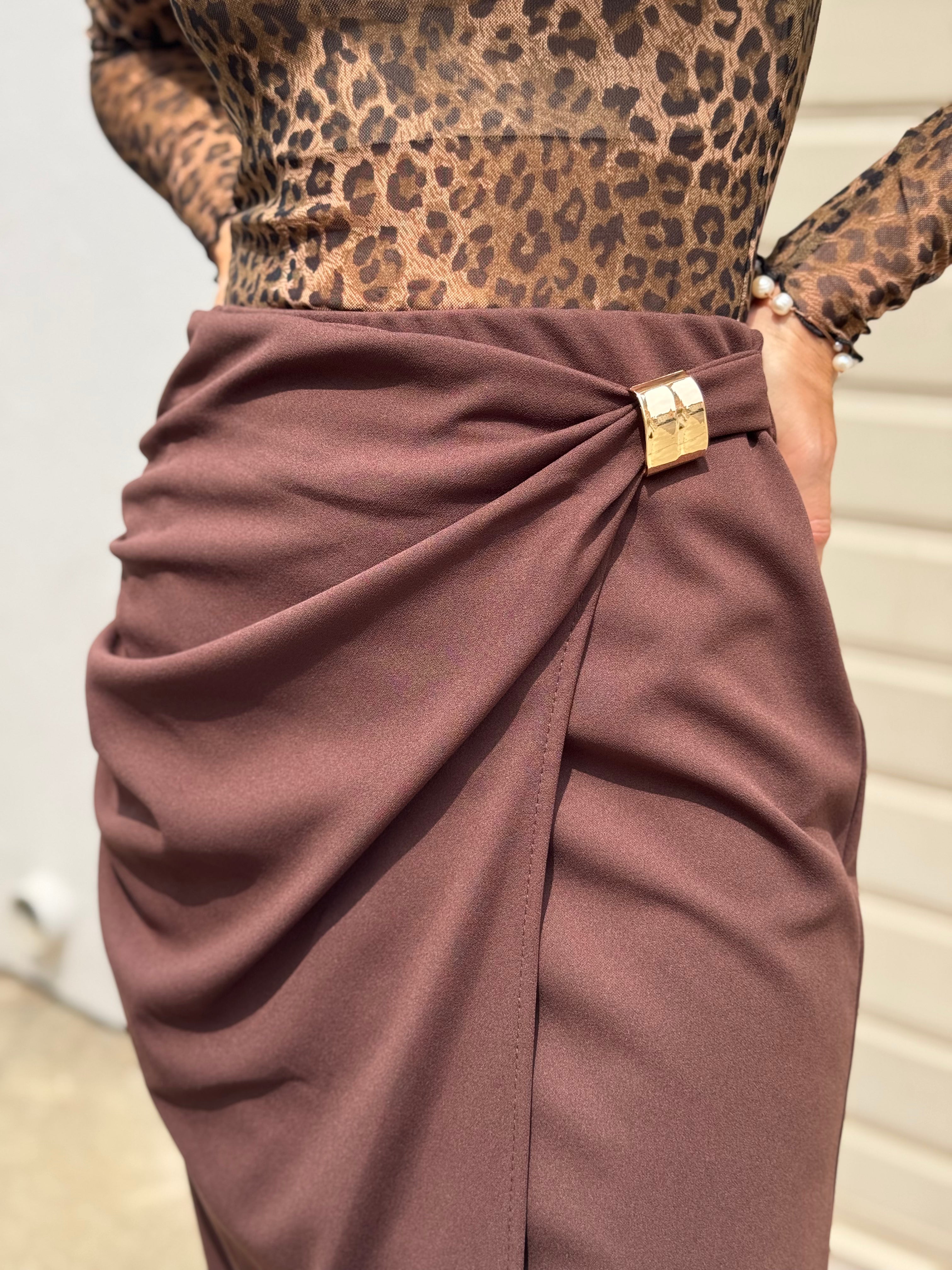 Gonna con accessorio