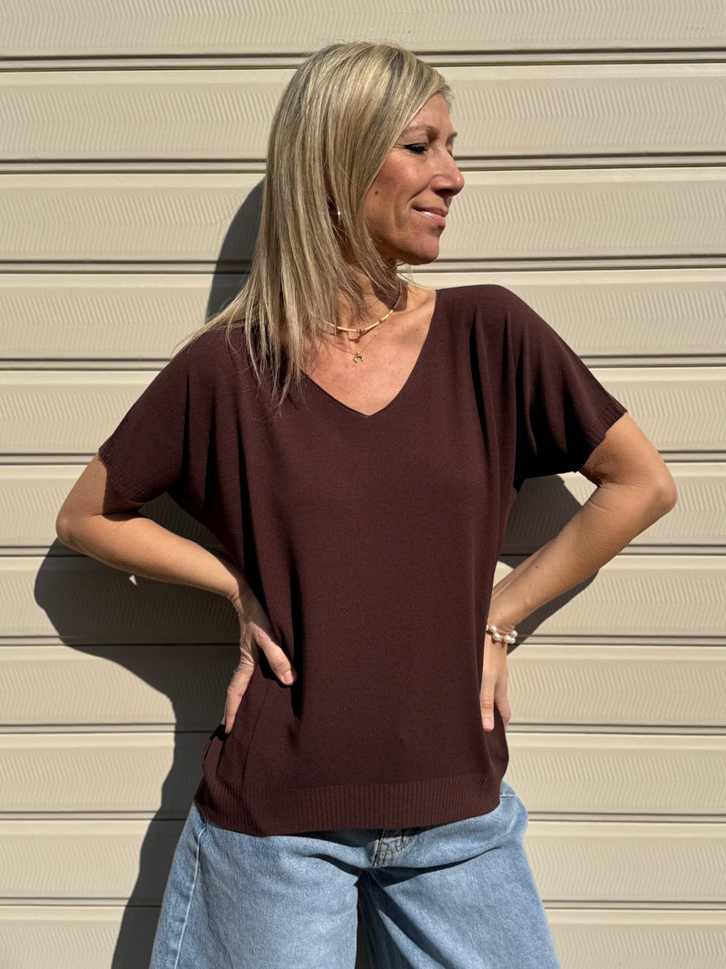 Maglia scollo v kontatto