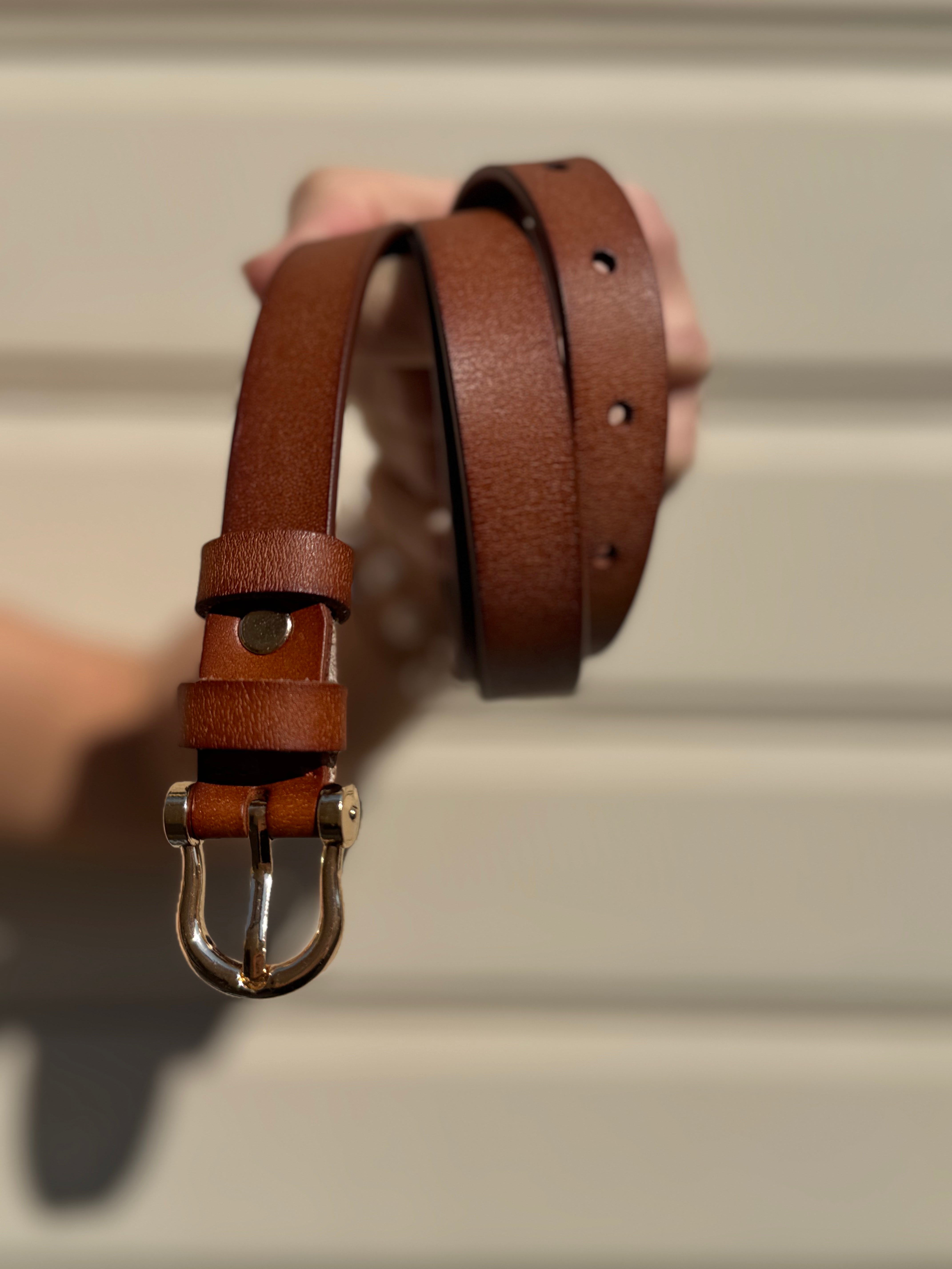 Cintura liscia adora