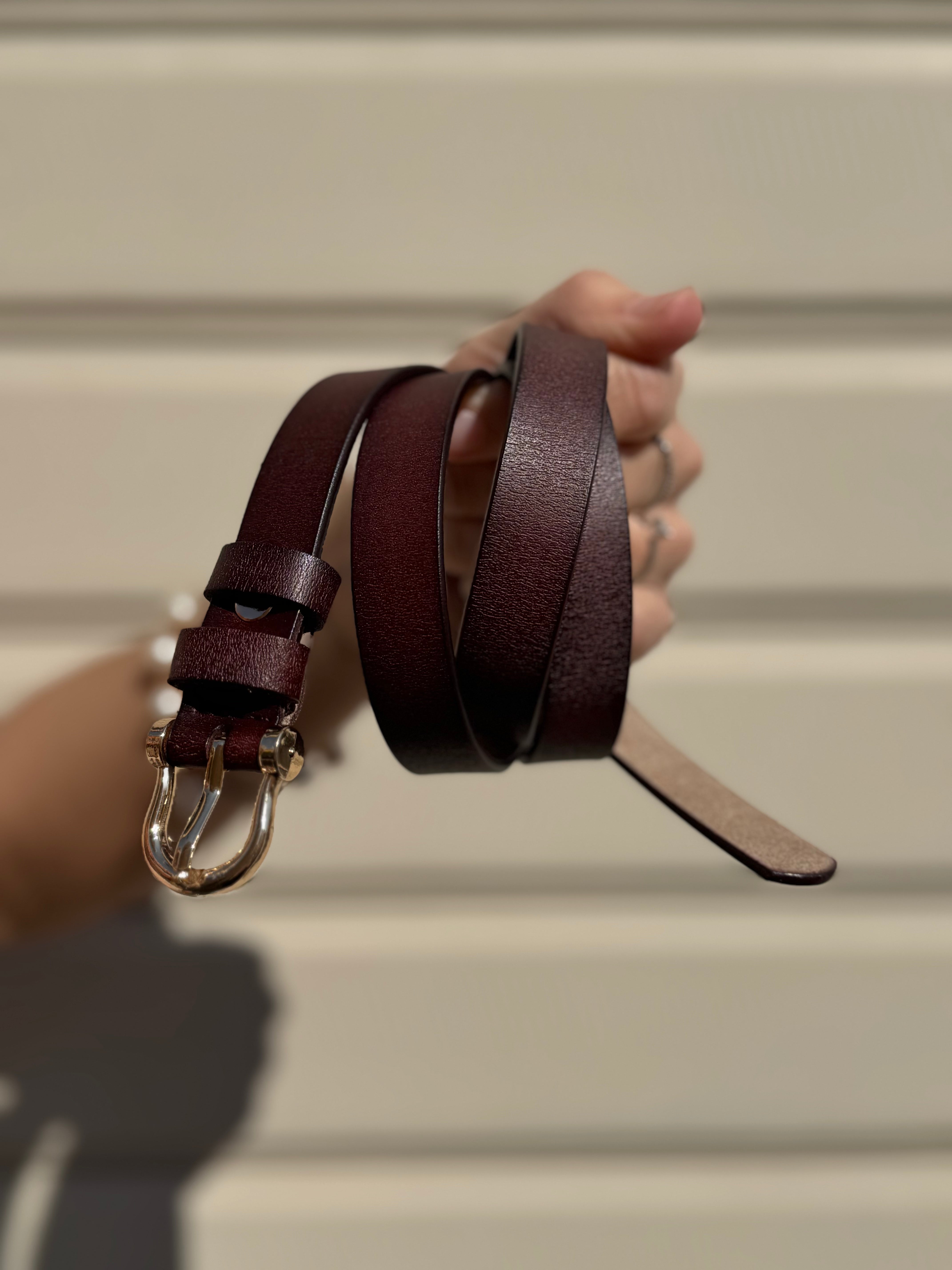 Cintura liscia adora