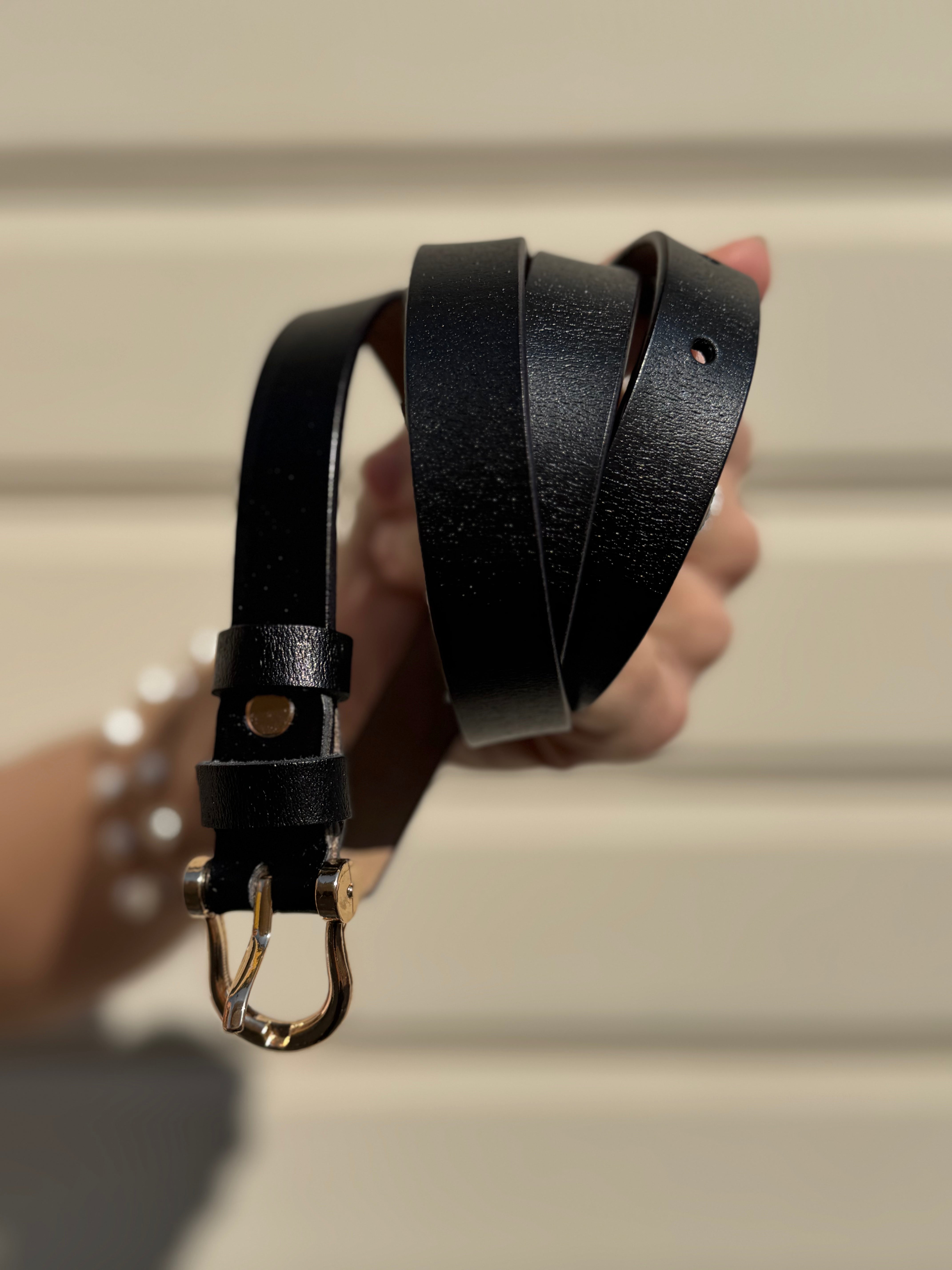 Cintura liscia adora