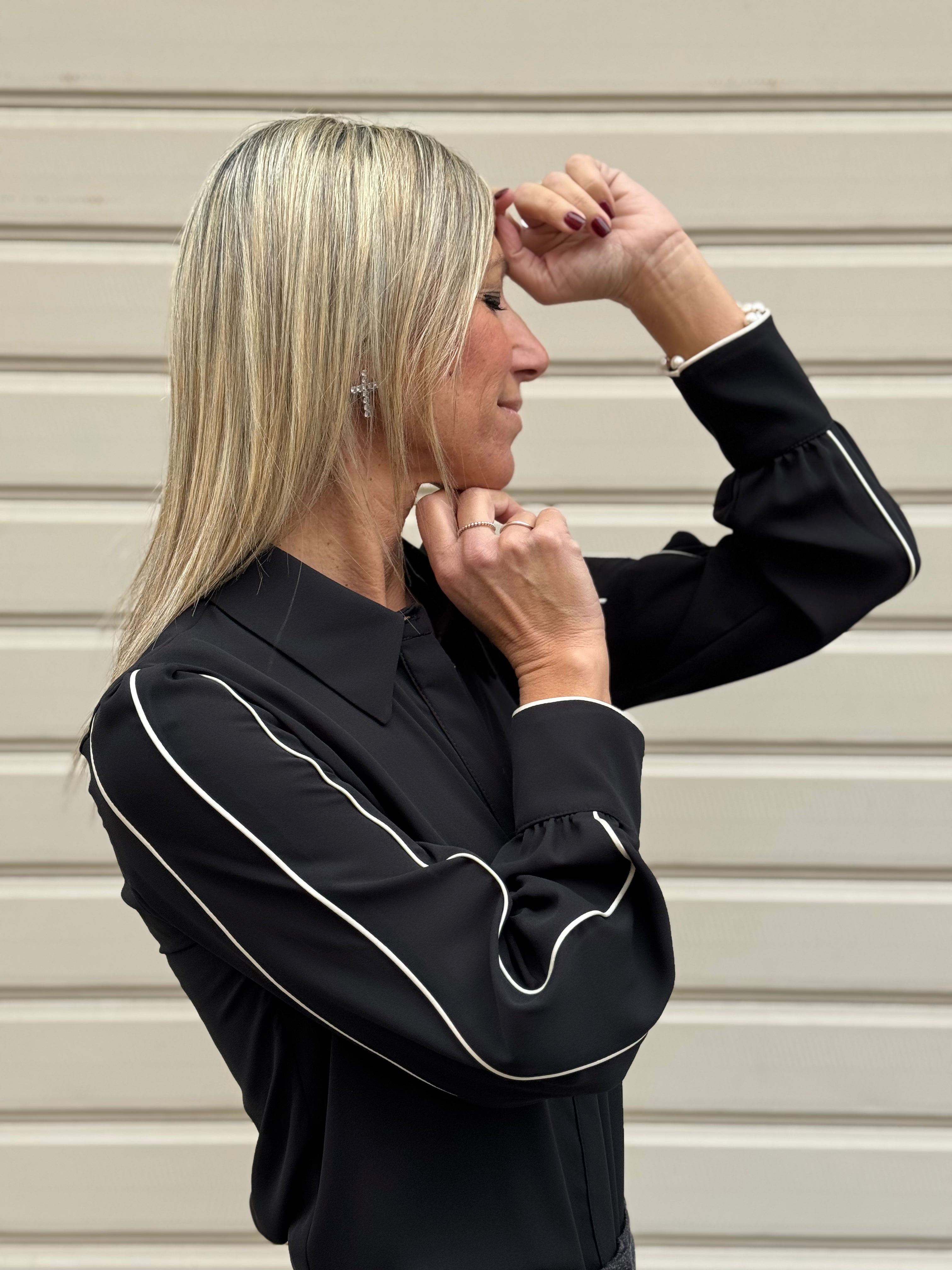 Camicia profili maniche mimì