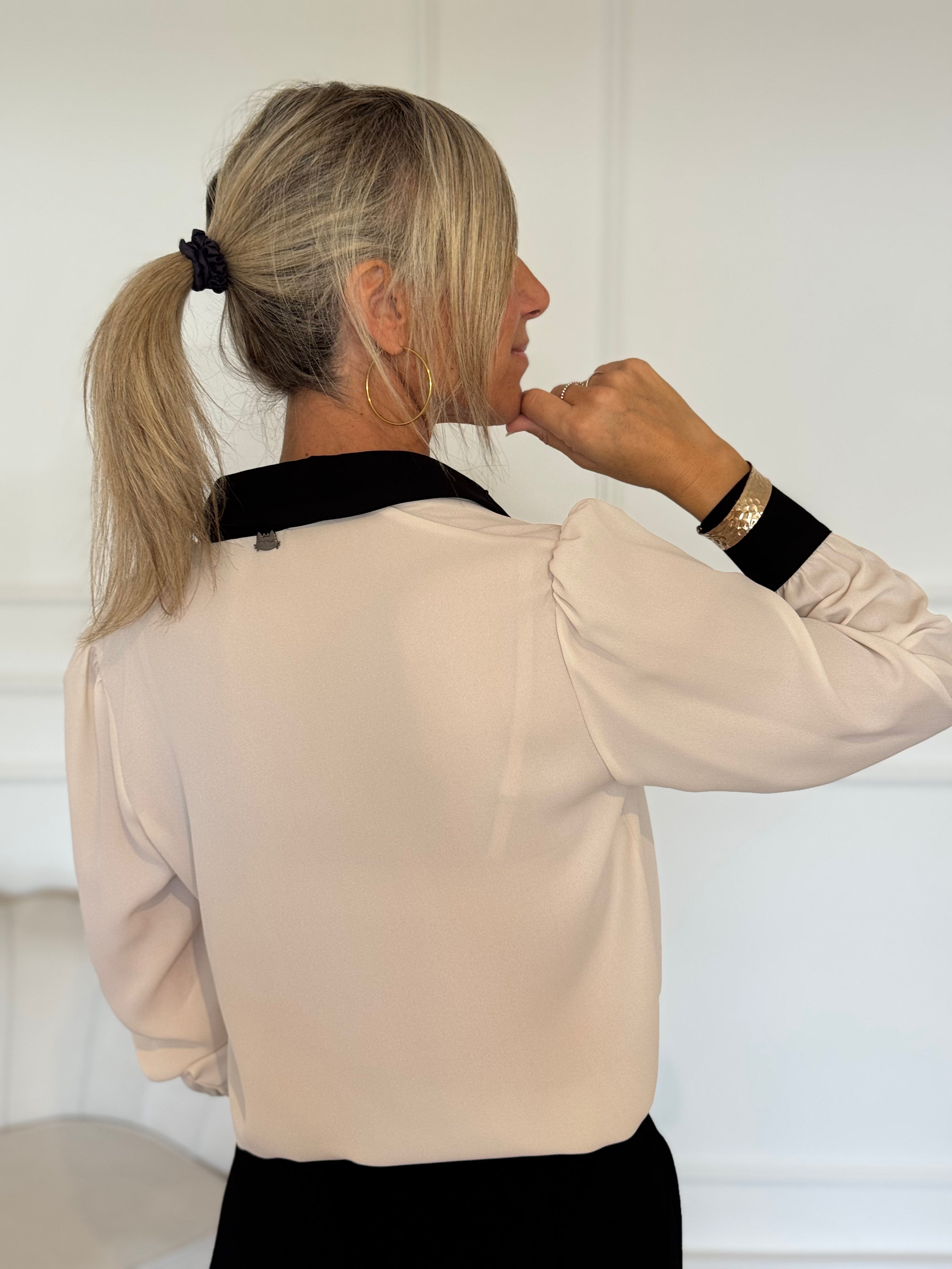 Blusa colletto e polsini a contrasto mimì
