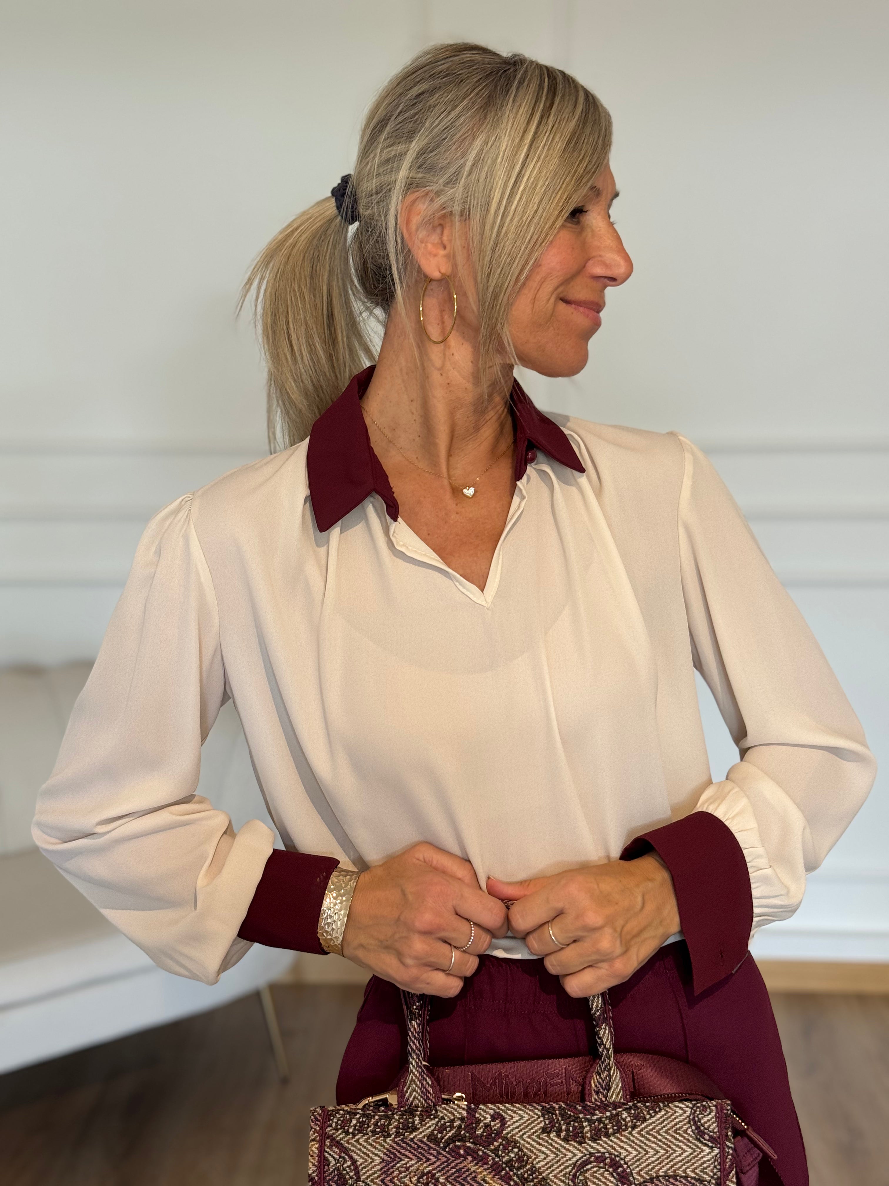 Blusa colletto e polsini a contrasto mimì