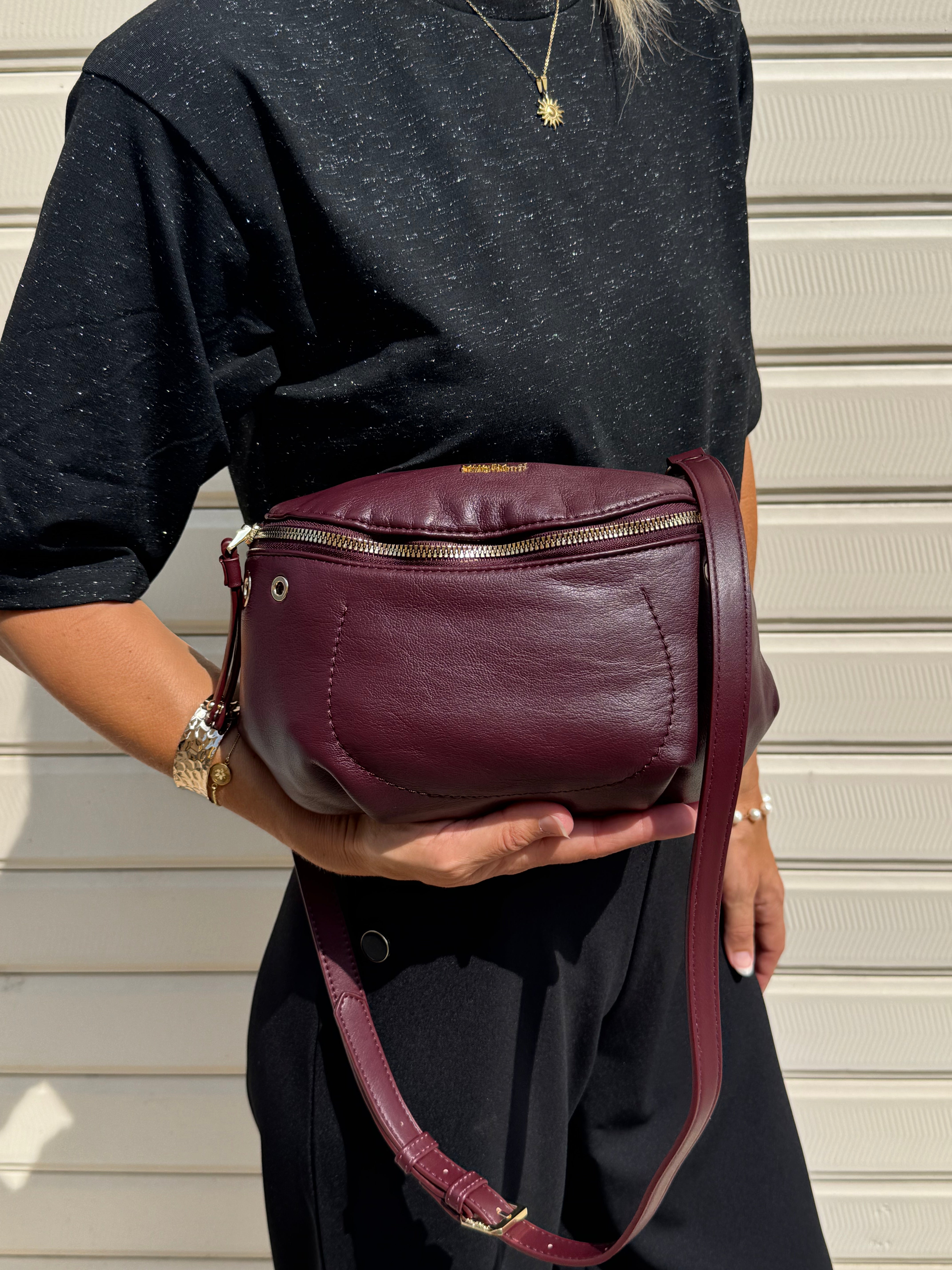 Borsa marsupio con occhielli