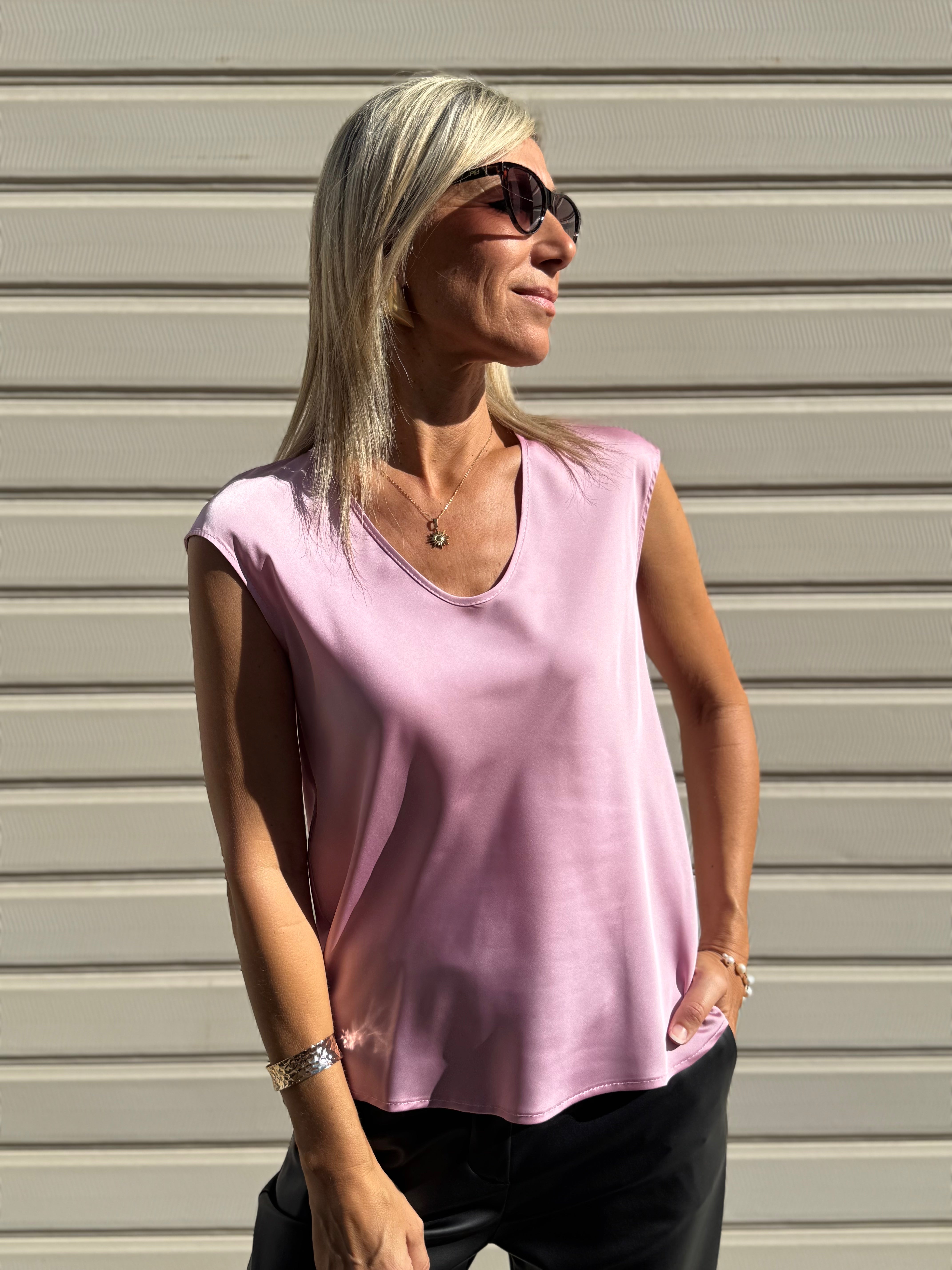 Blusa scollo v raso