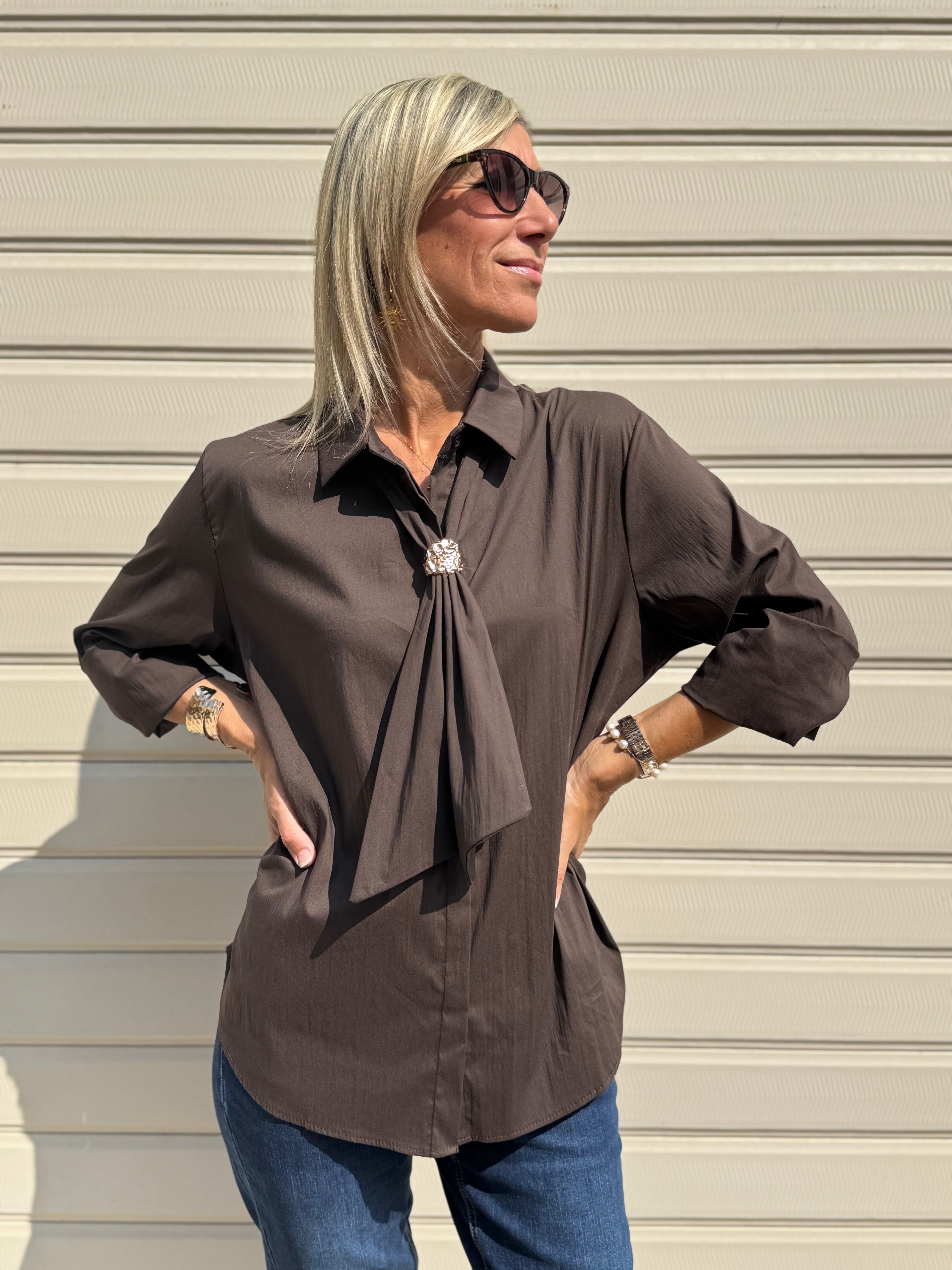 Camicia con accessorio