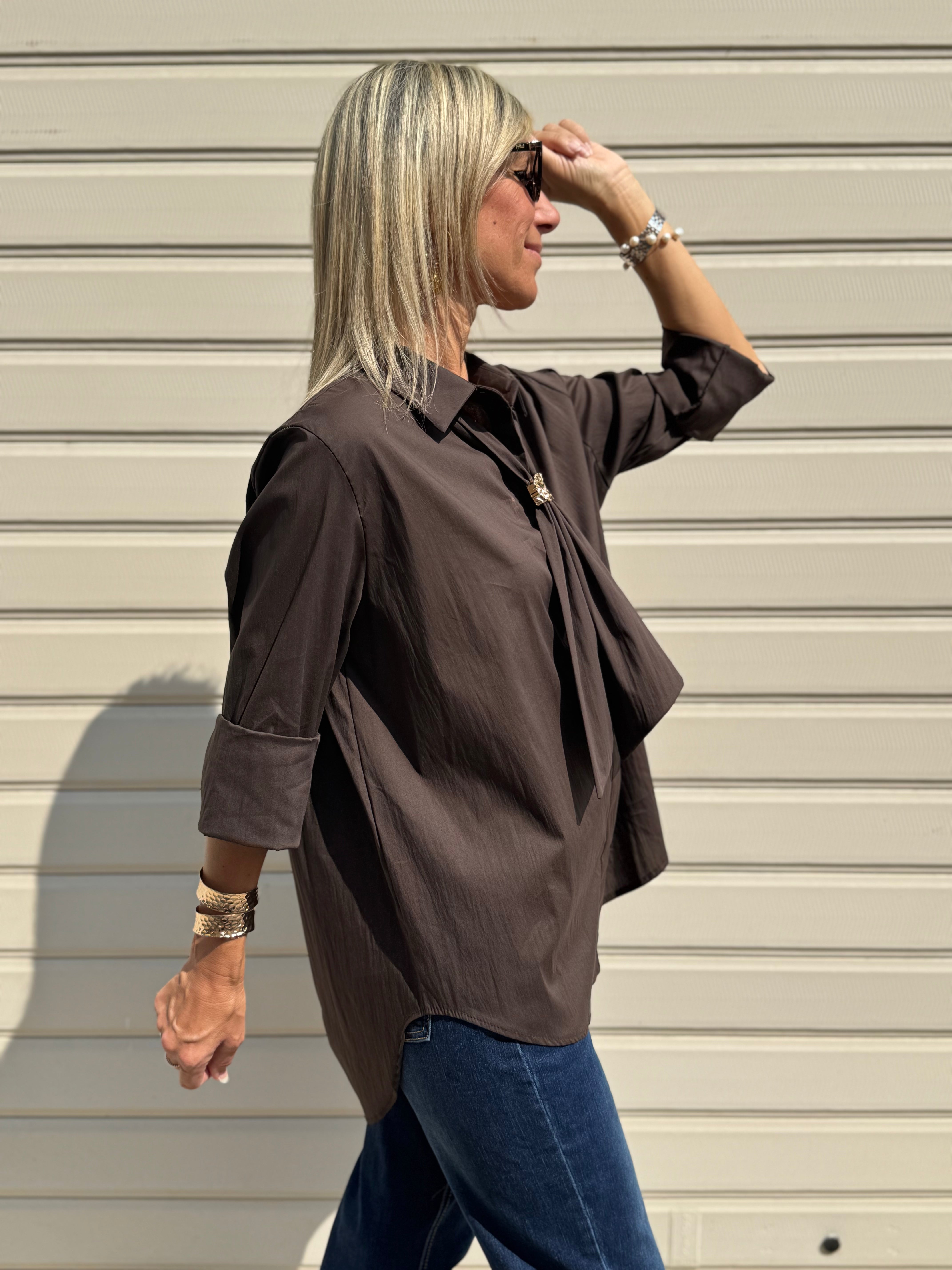 Camicia con accessorio