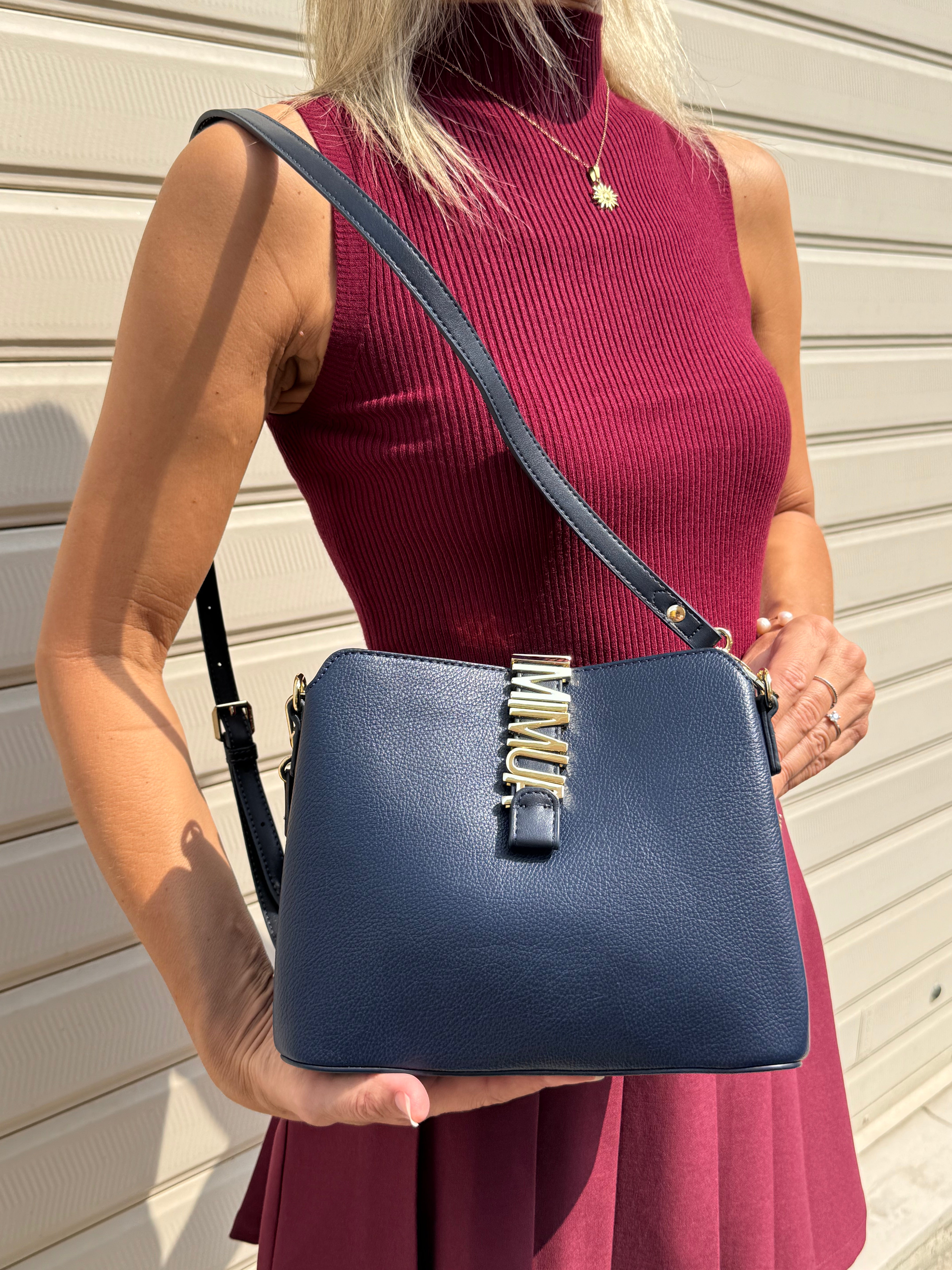 Borsa tracolla con lettere